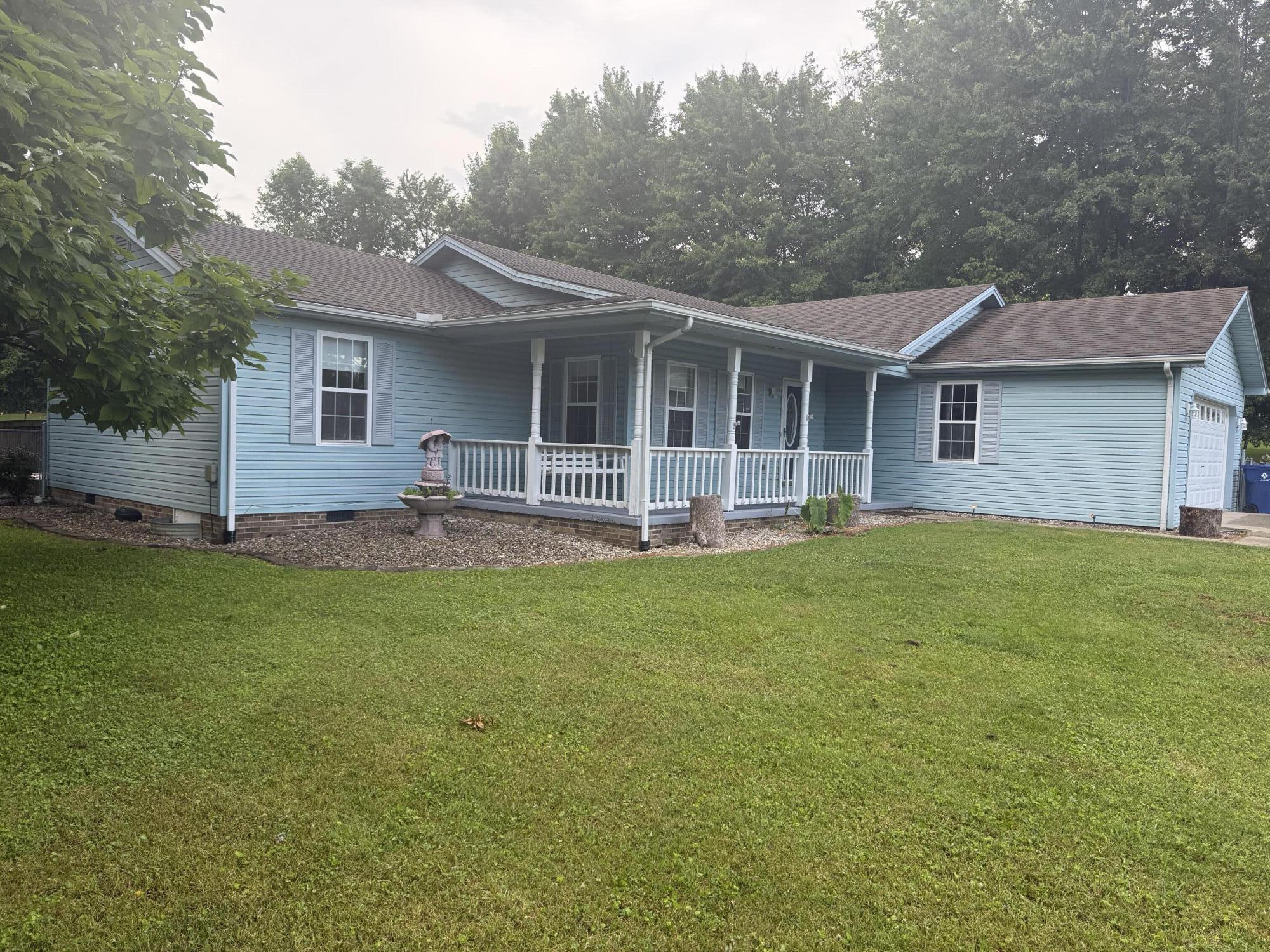 157 Woods Point Drive Property Photo 4