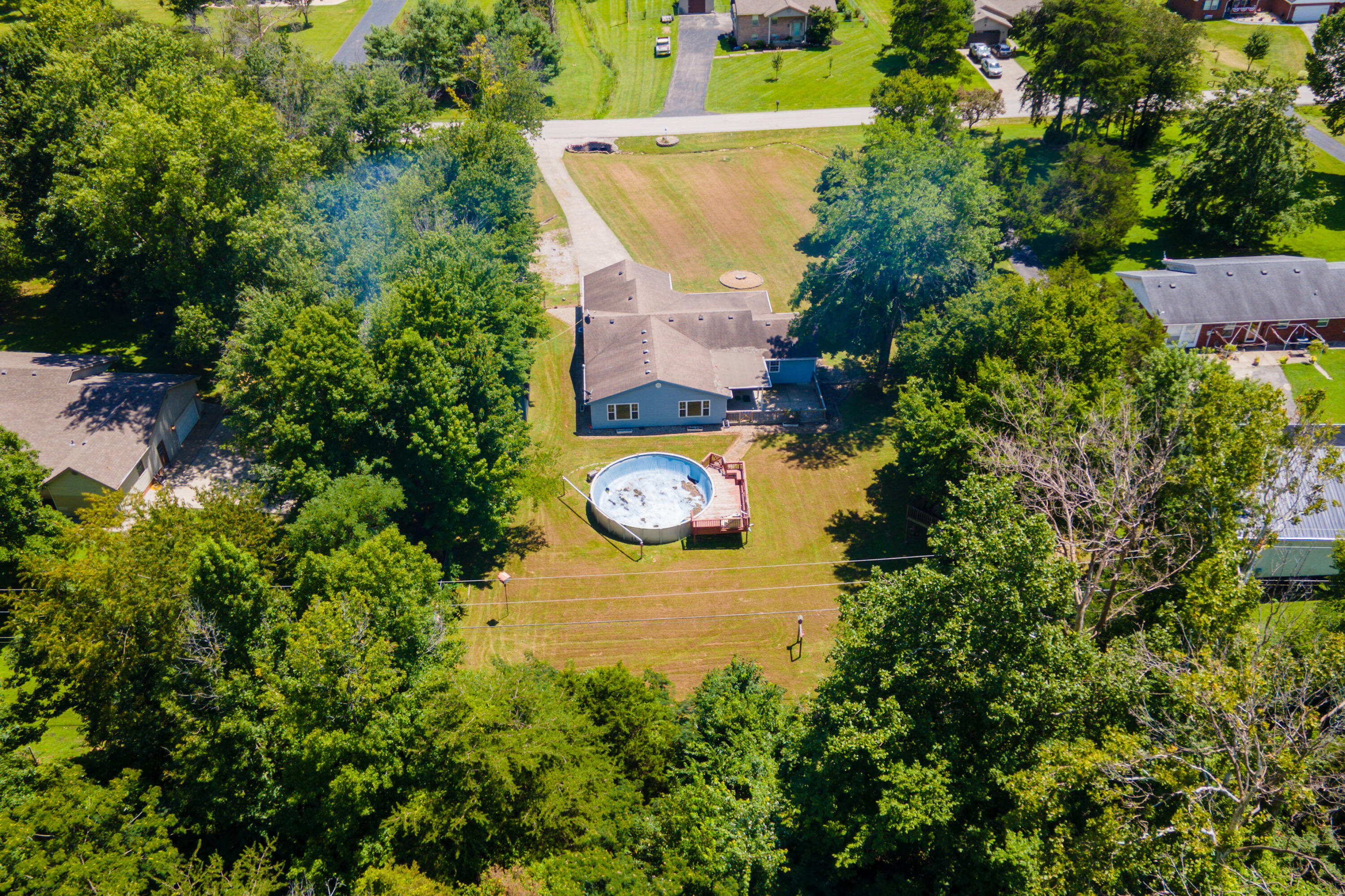 157 Woods Point Drive Property Photo 11