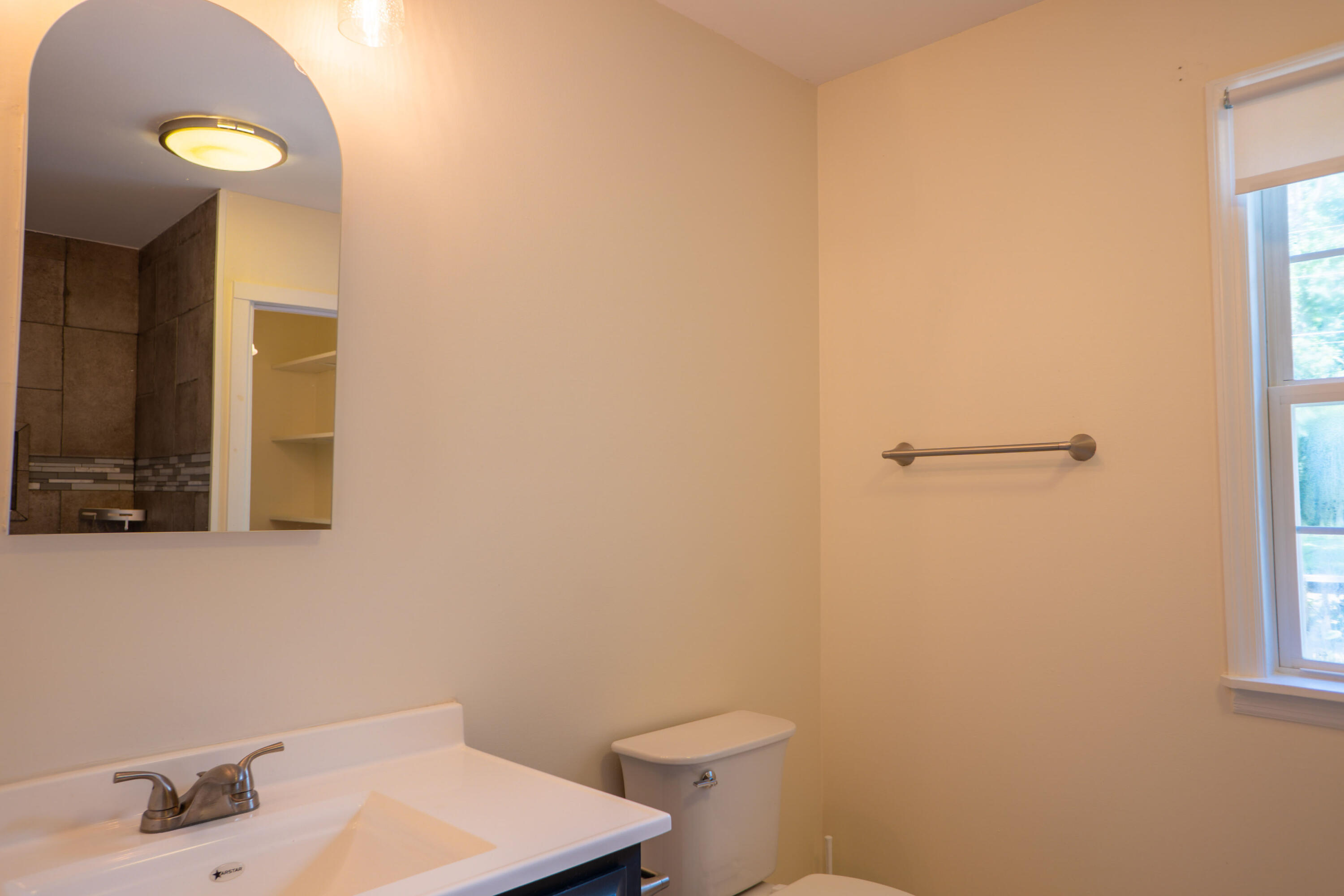 157 Woods Point Drive Property Photo 14