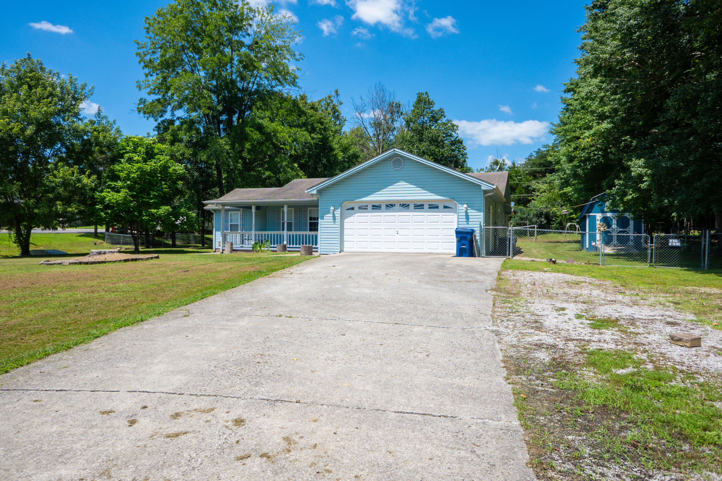 157 Woods Point Drive Property Photo 29