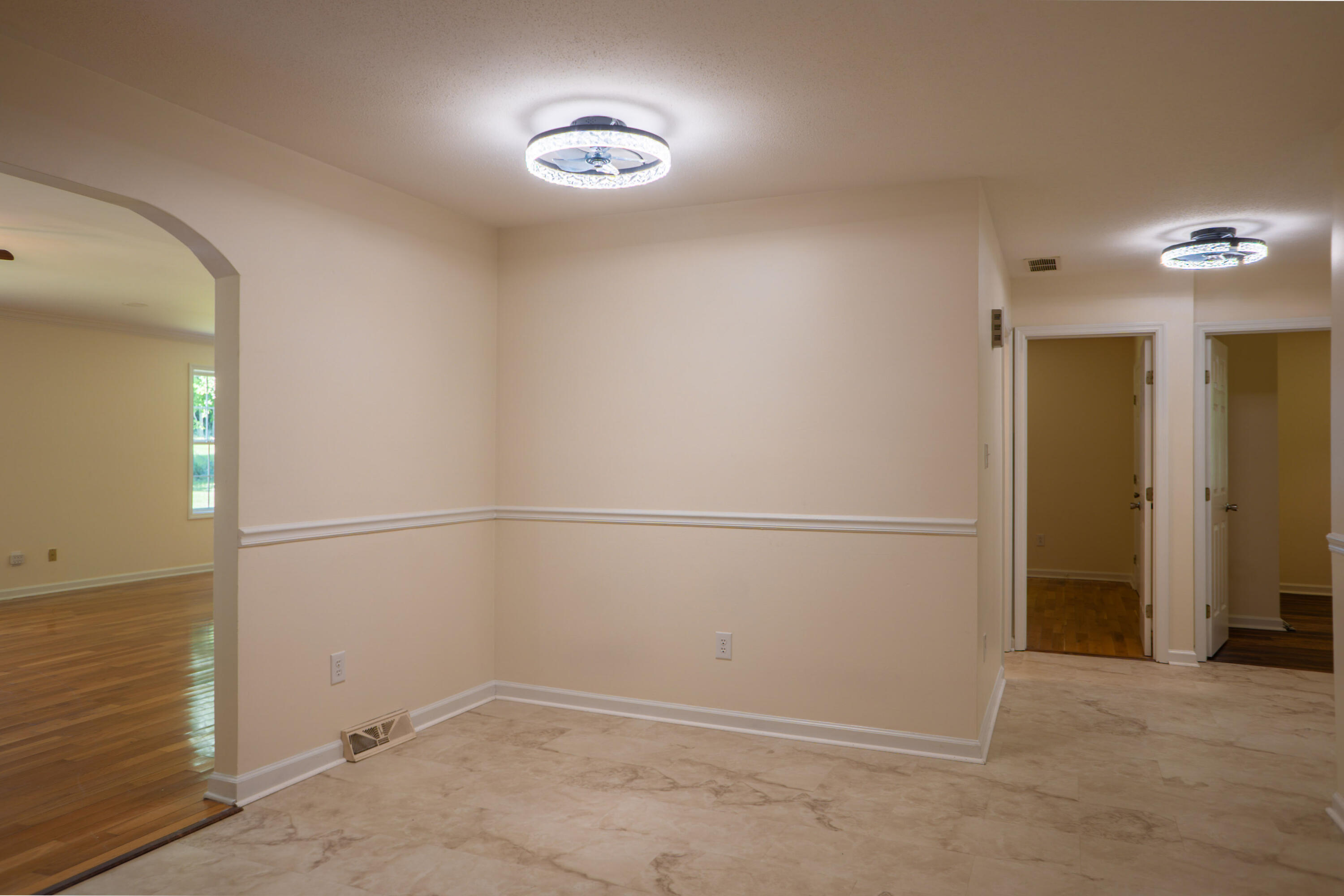 157 Woods Point Drive Property Photo 40