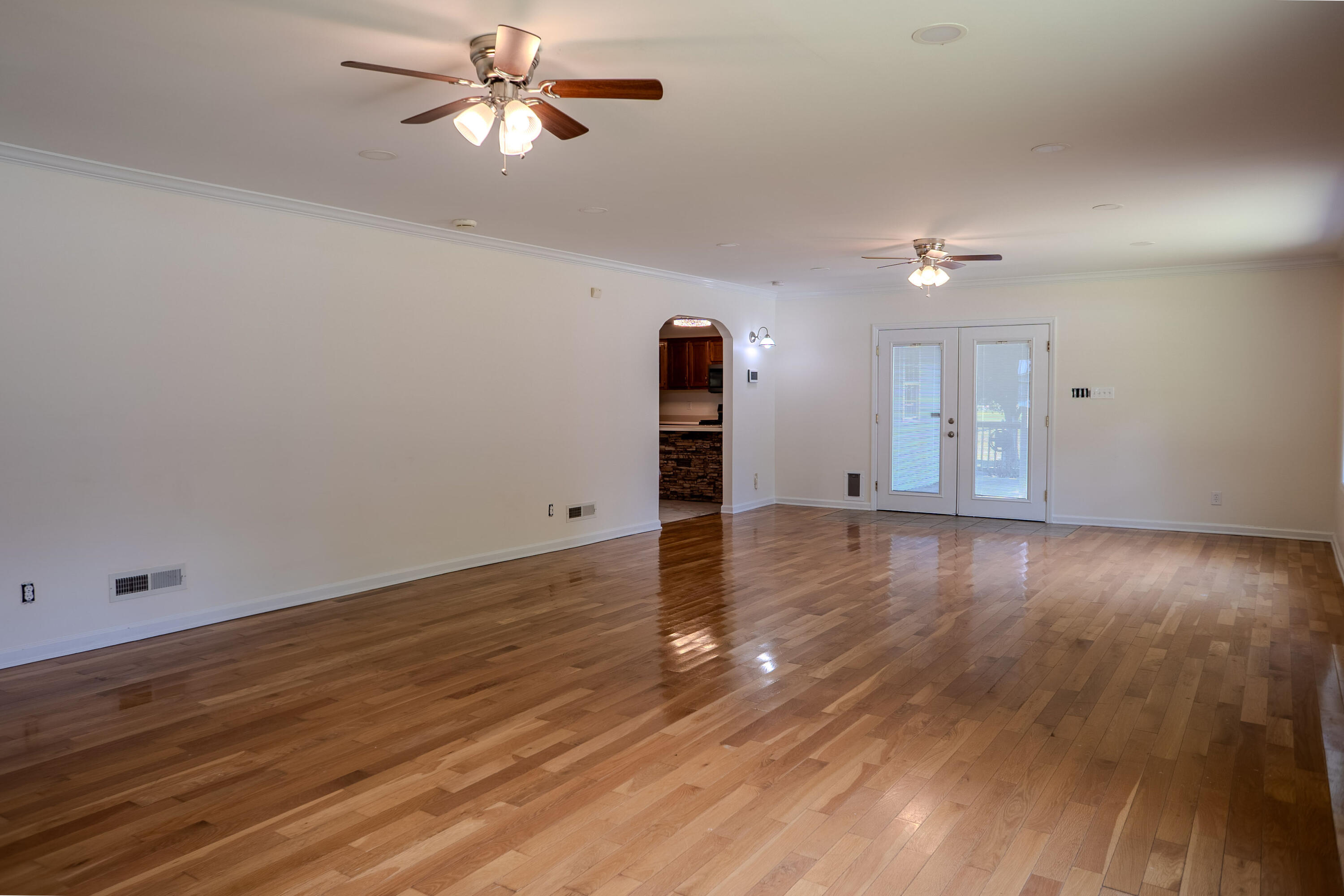 157 Woods Point Drive Property Photo 46