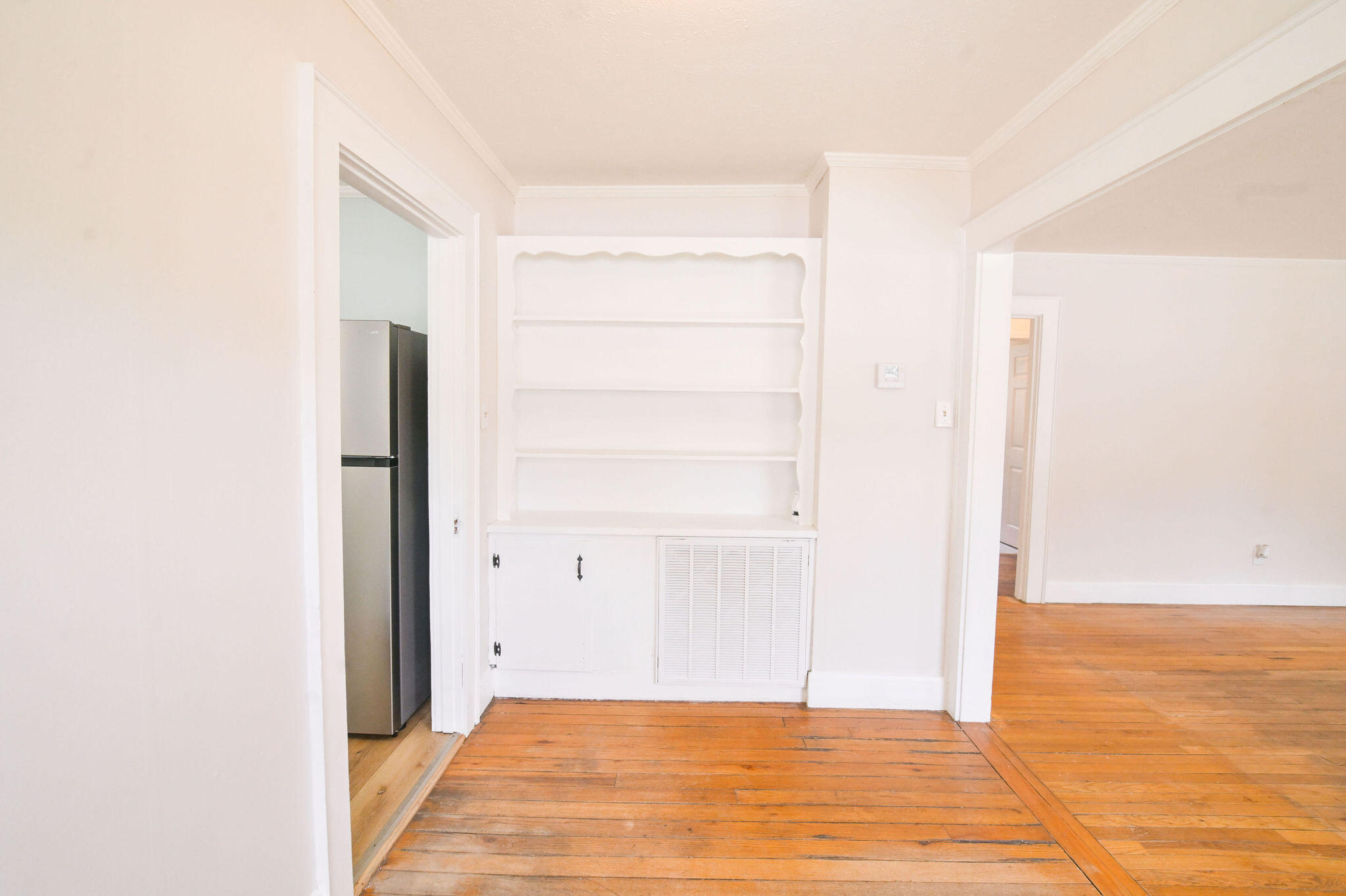 411 N College Street Property Photo 9