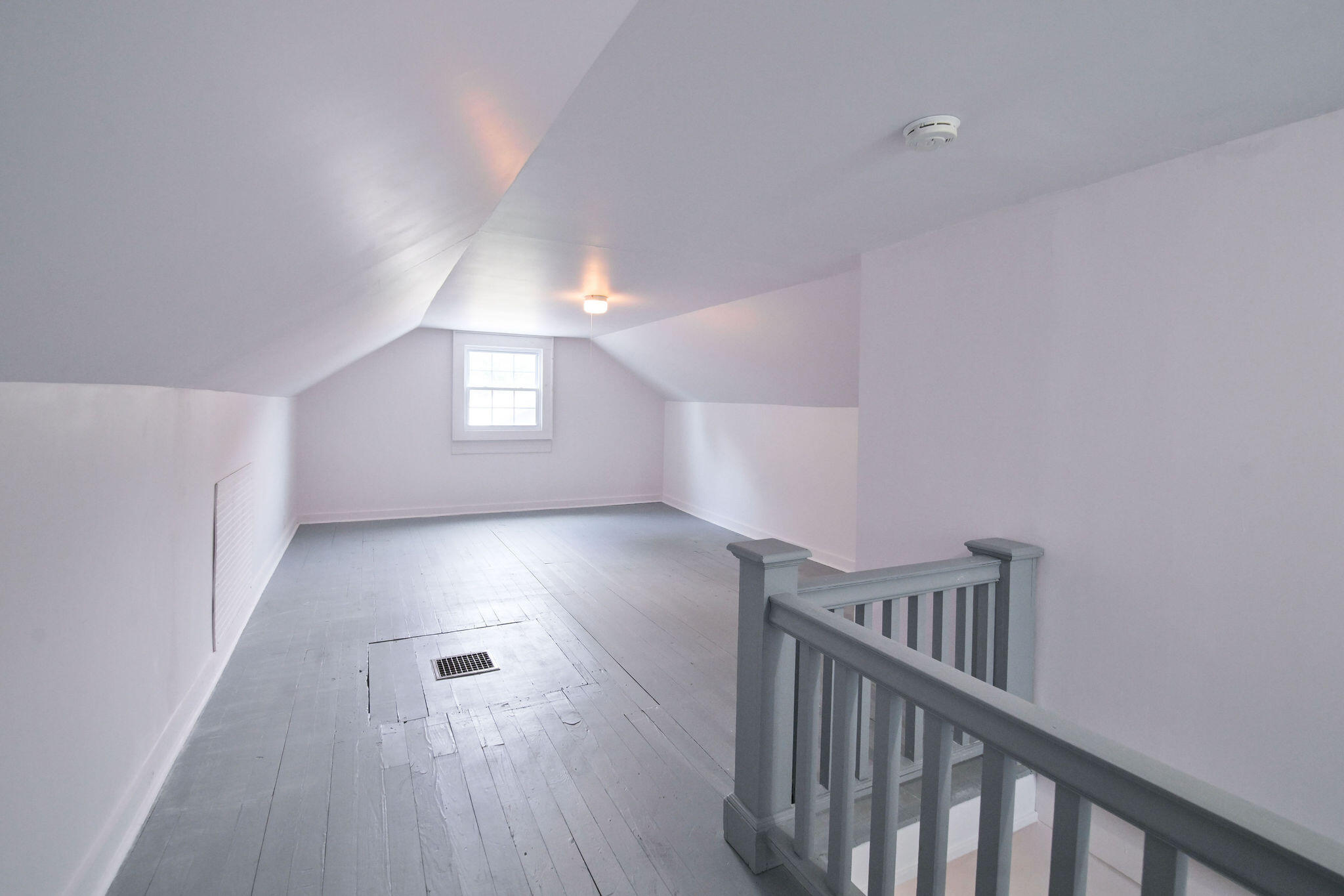 411 N College Street Property Photo 26