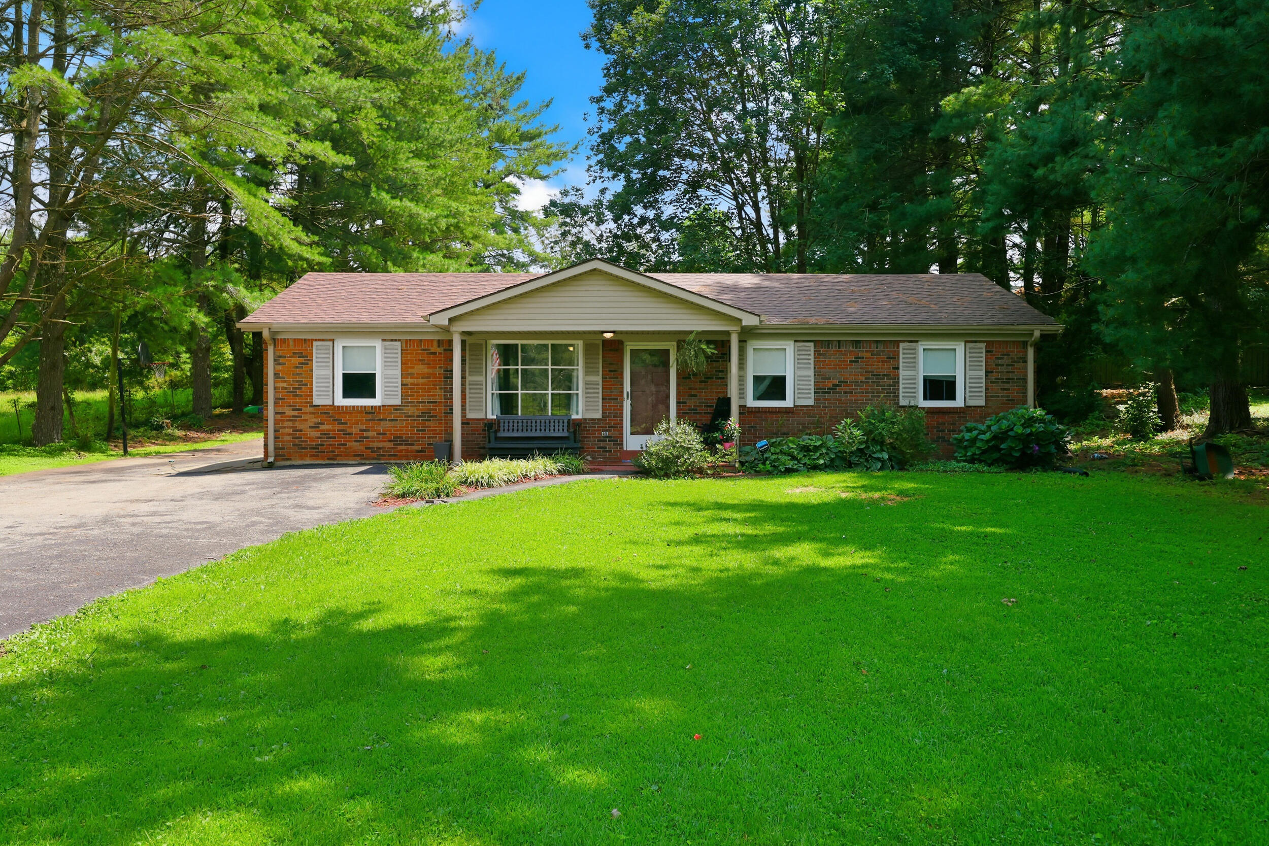 125 Ky Highway 328 E Property Photo 2
