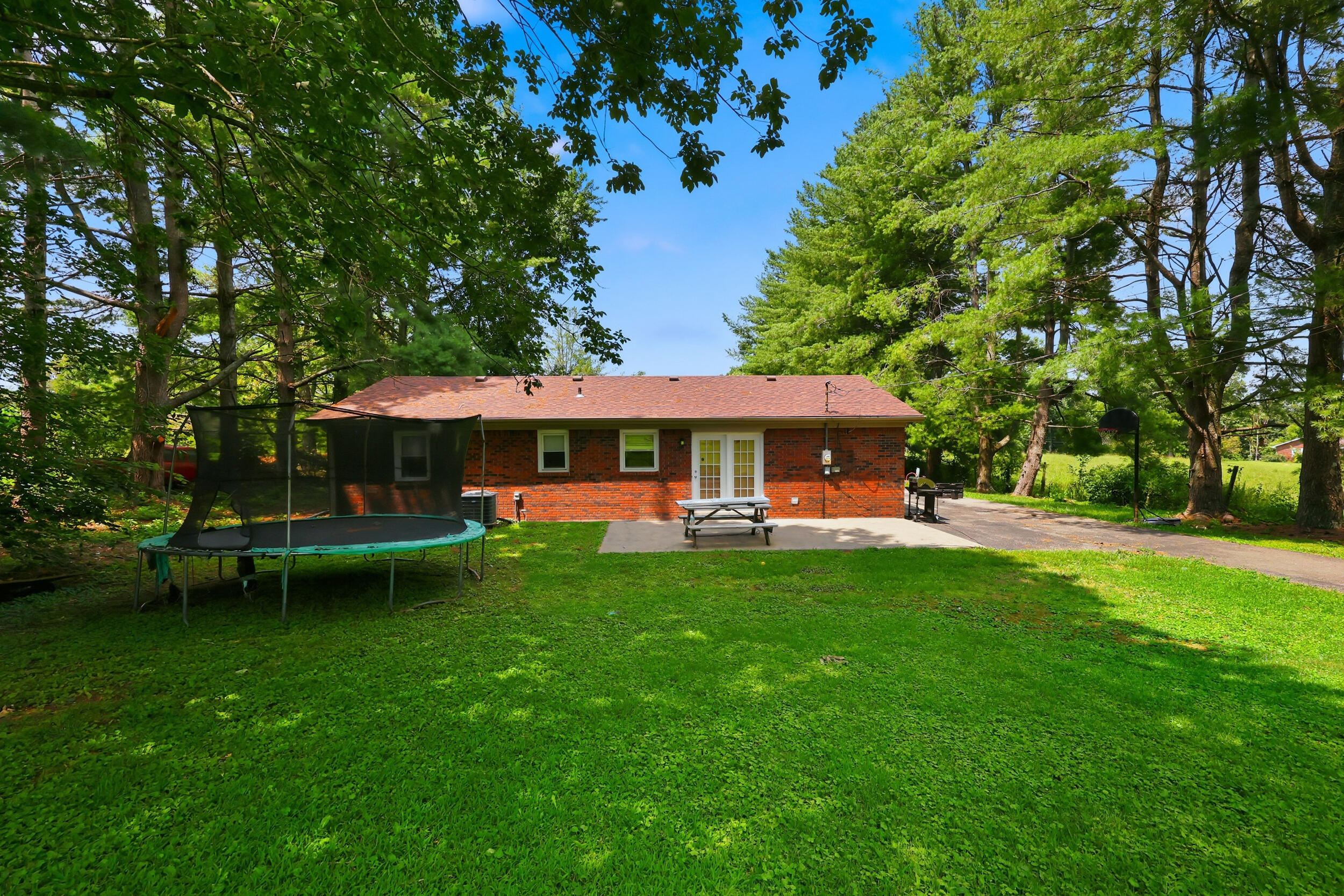 125 Ky Highway 328 E Property Photo 22