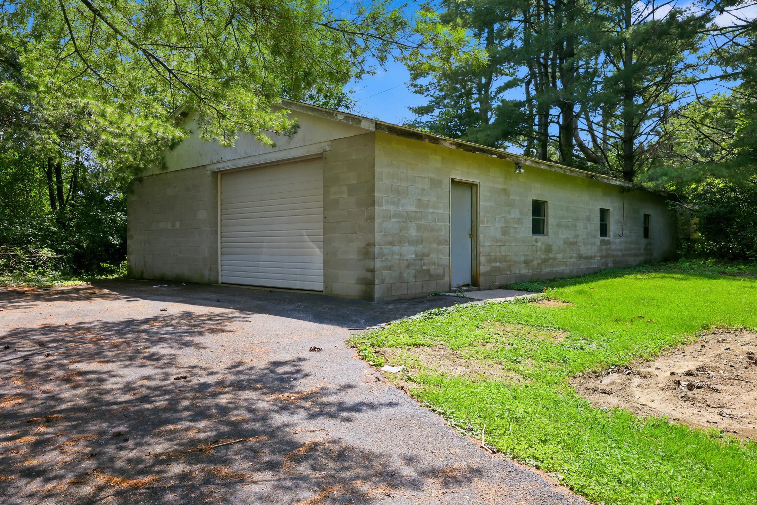 125 Ky Highway 328 E Property Photo 25