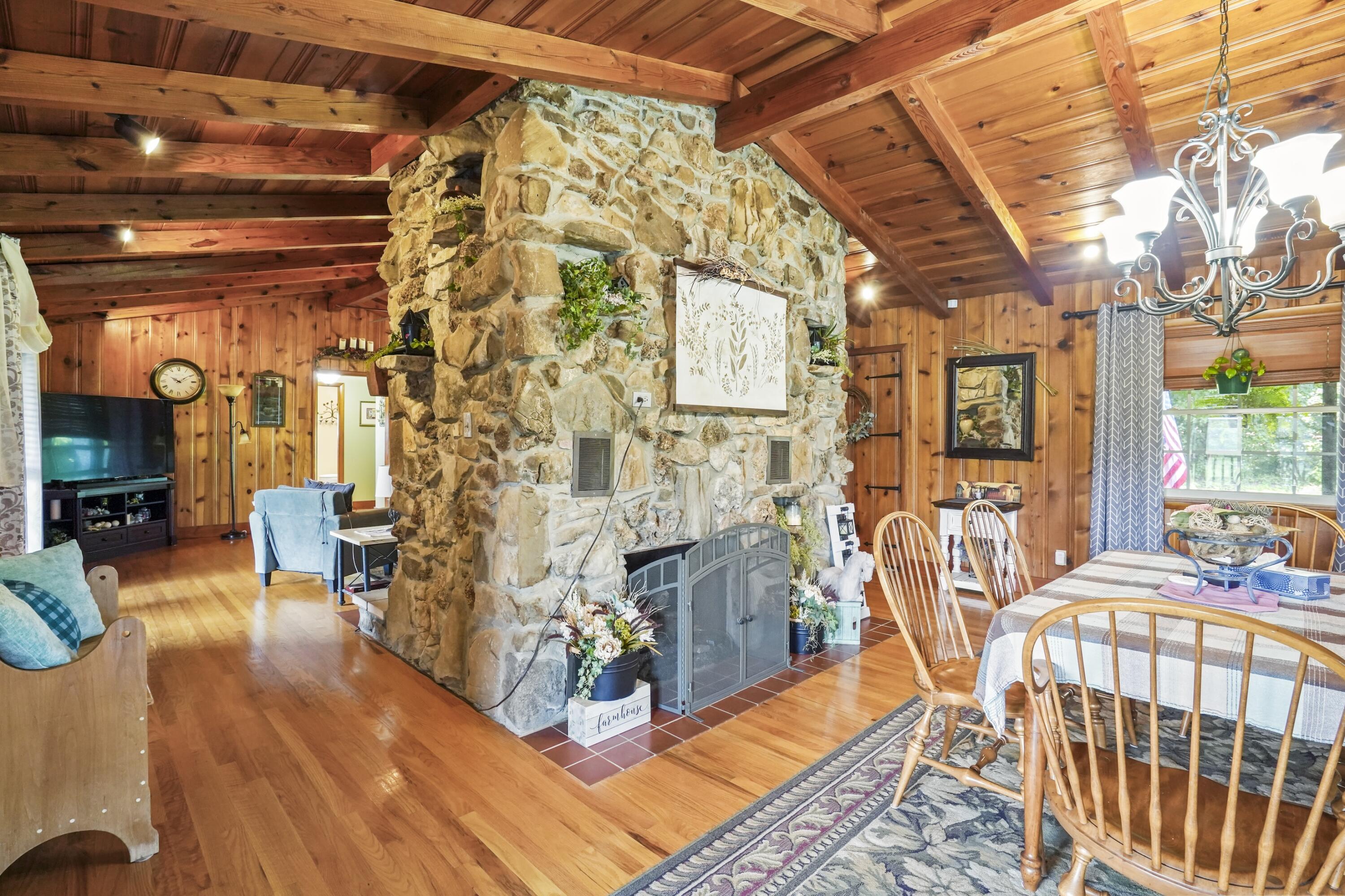 3686 Hwy 837 Property Photo 15