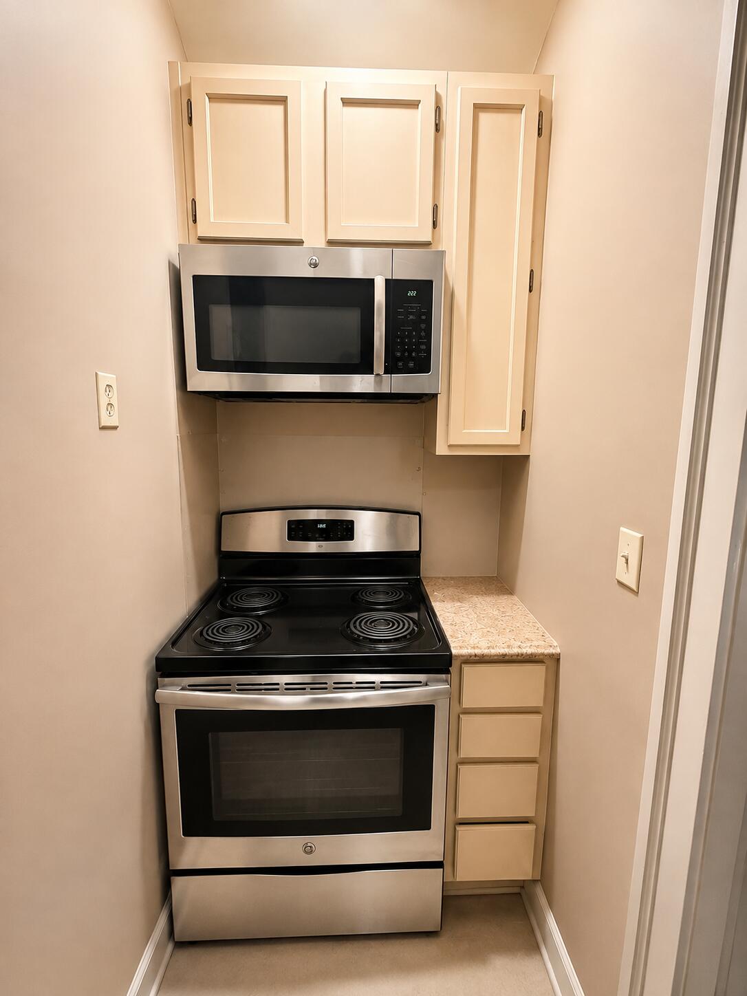 122 S Hanover Avenue Property Photo 11