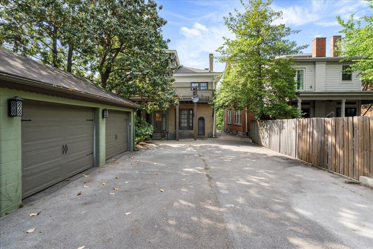 122 S Hanover Avenue Property Photo 20