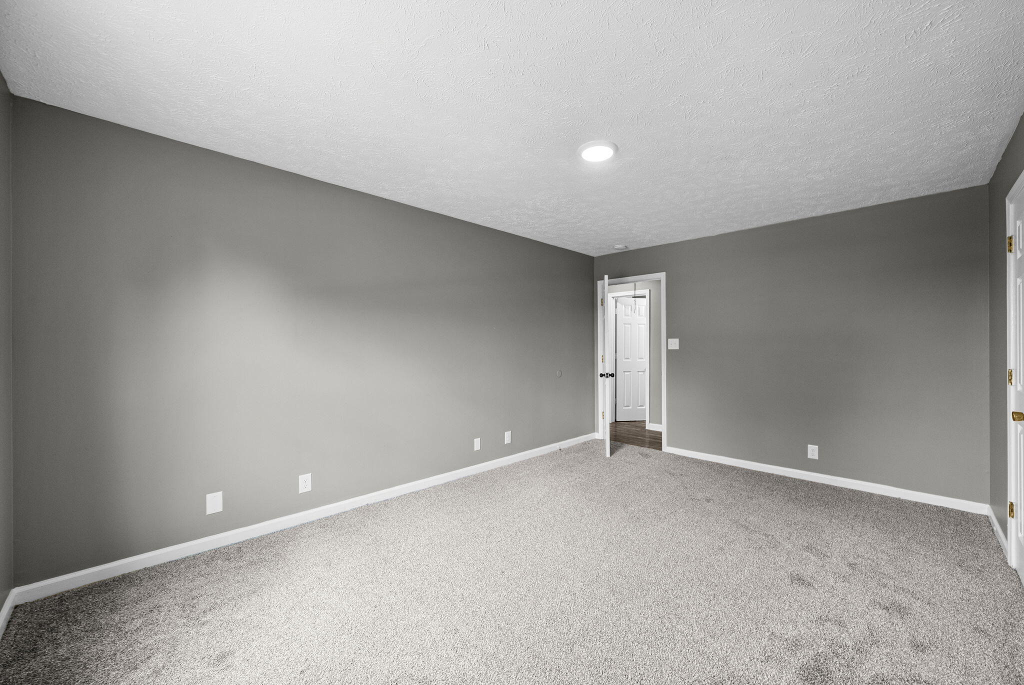 825 Washington Avenue Property Photo 20