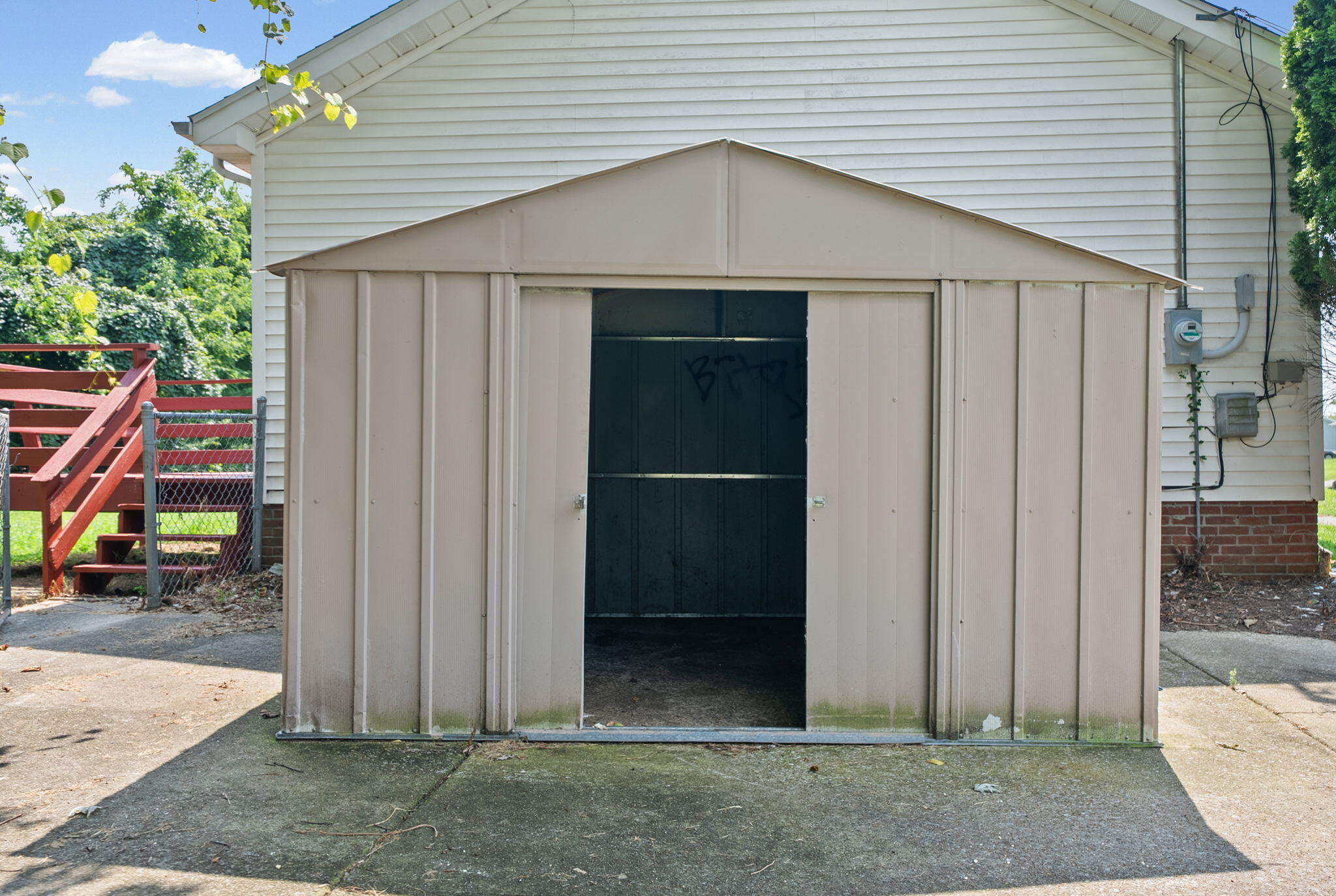 825 Washington Avenue Property Photo 25