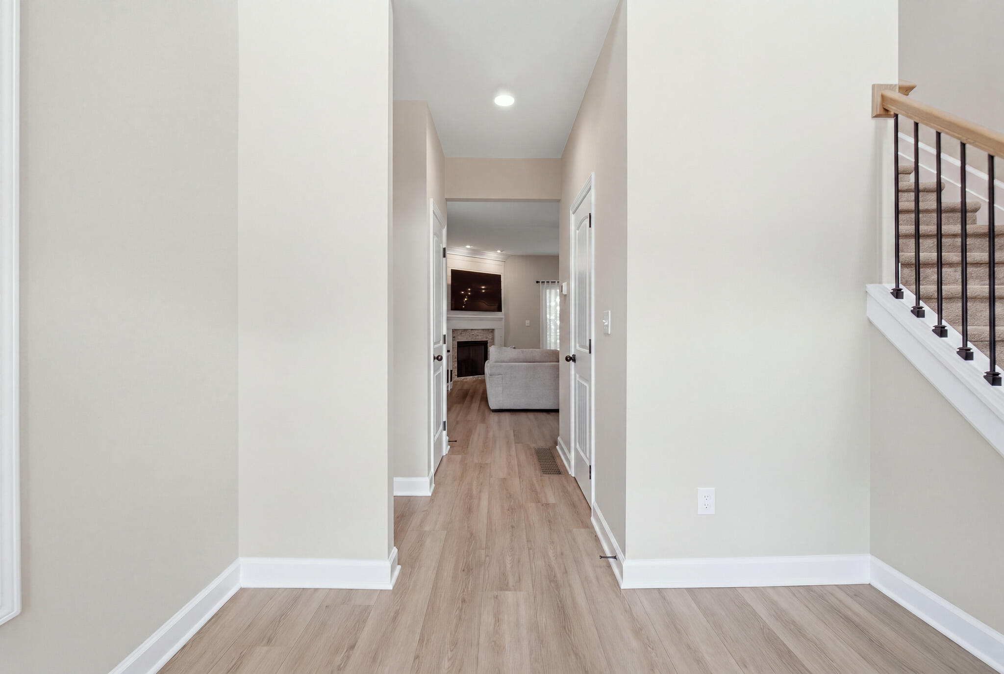 143 Peaceful Landing Property Photo 6