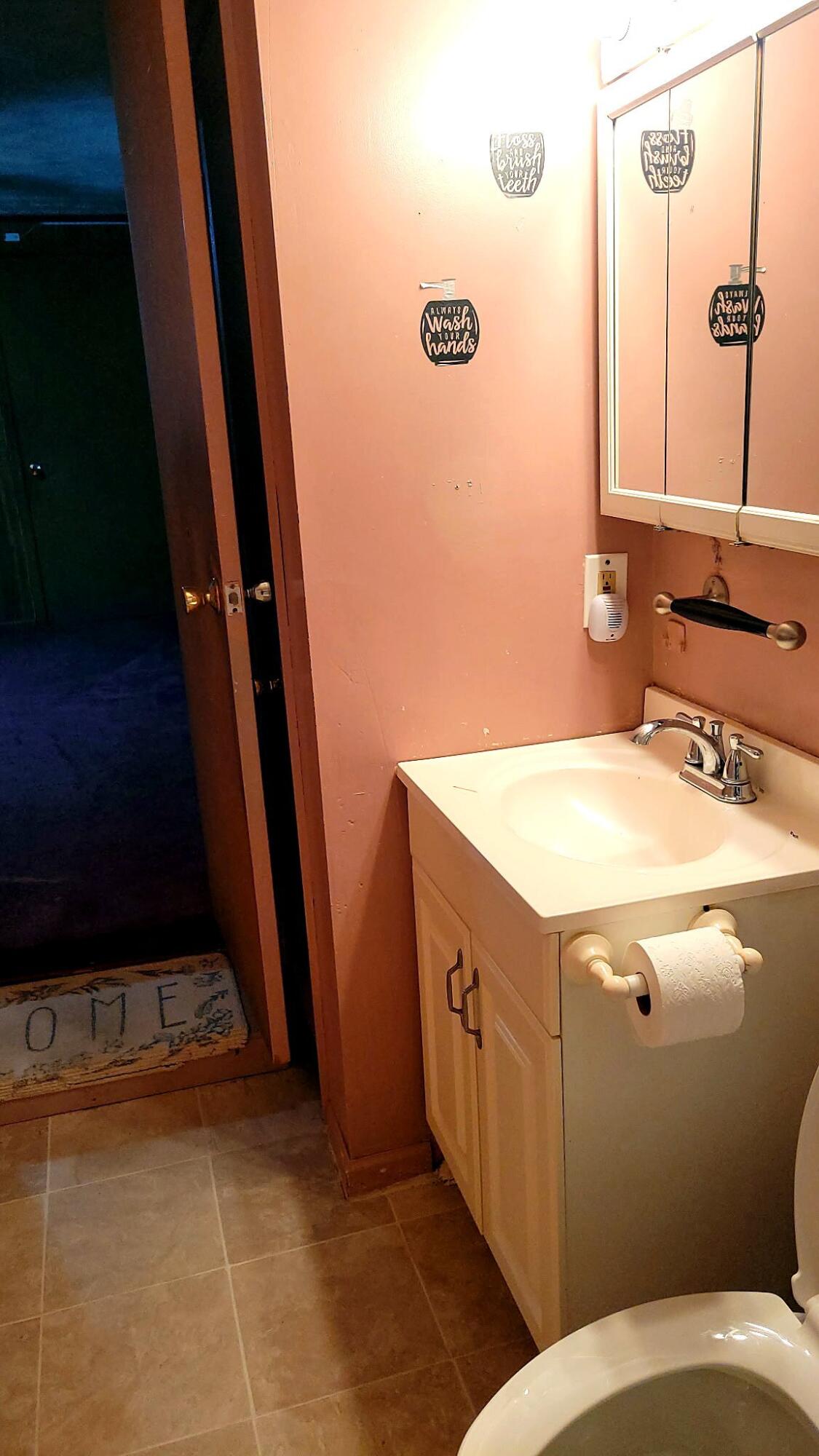 427 Elm Street Property Photo 10