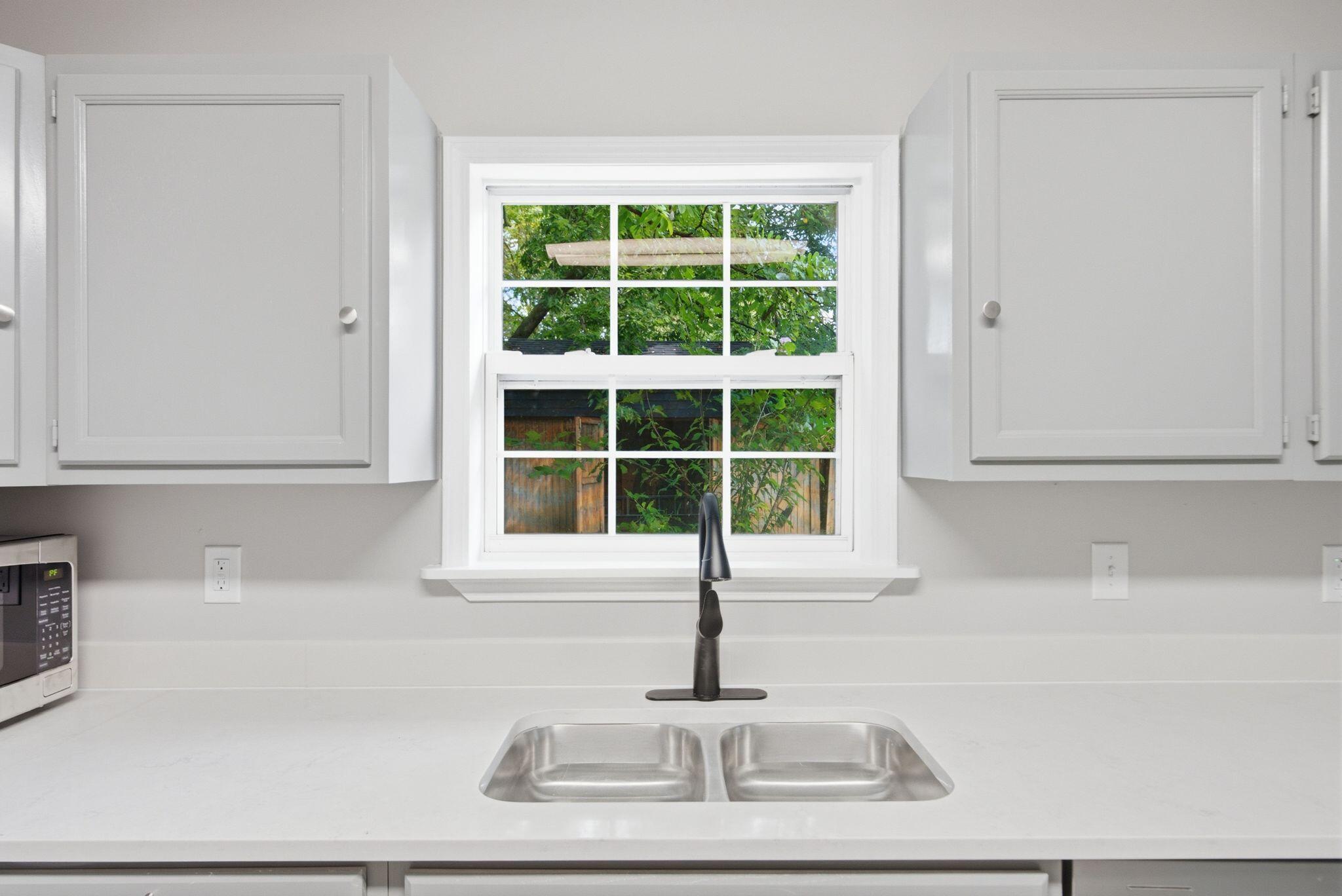 204 Green Street Property Photo 14