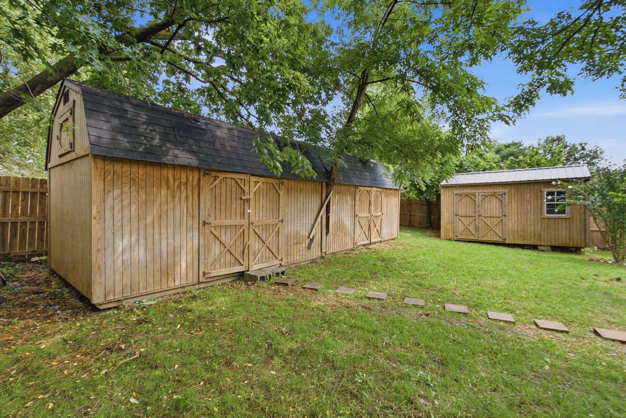 204 Green Street Property Photo 33