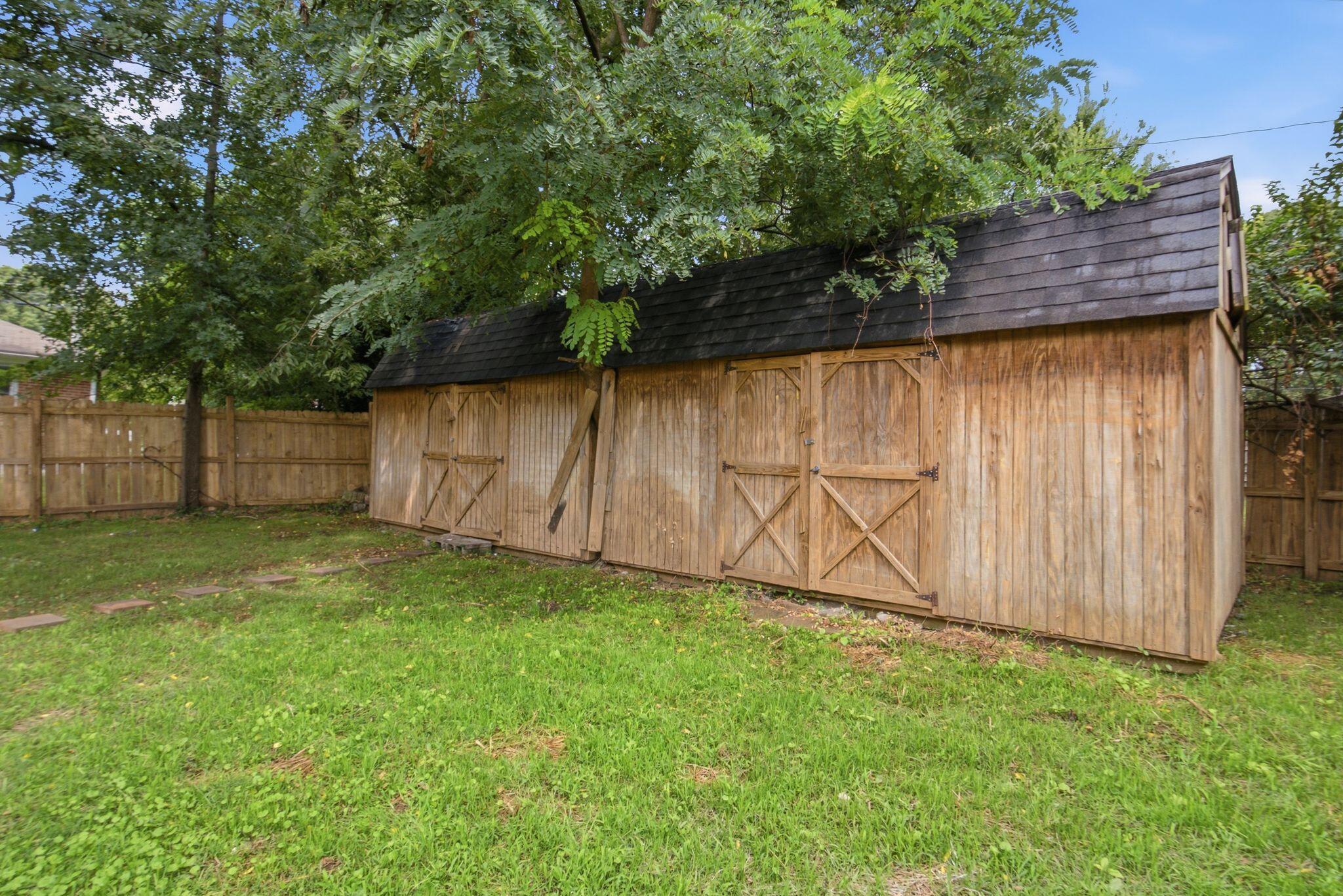 204 Green Street Property Photo 36