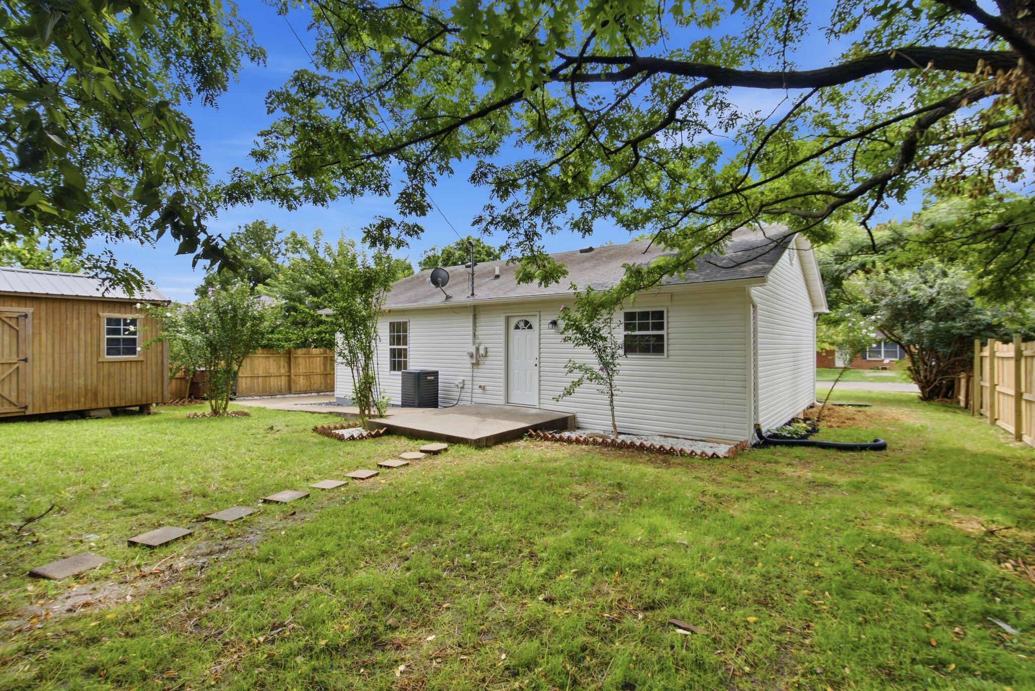 204 Green Street Property Photo 37