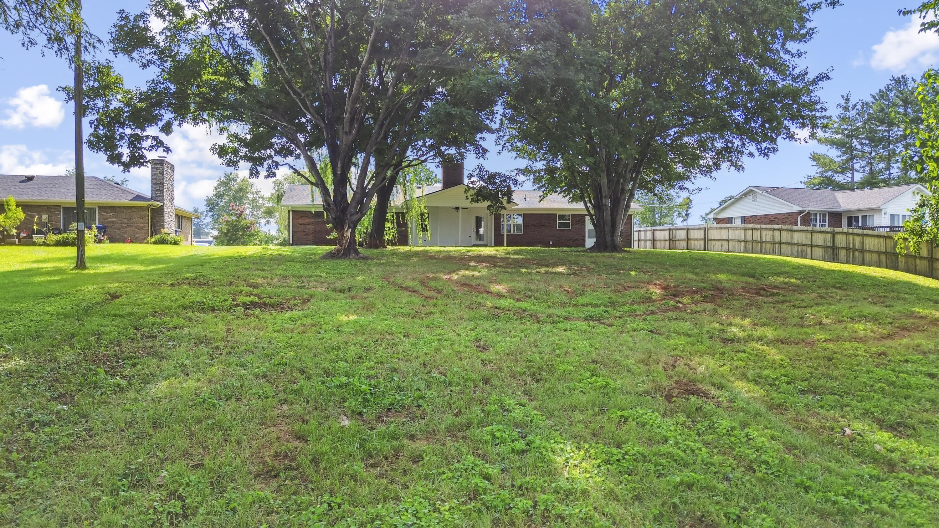 2122 Ryans Way Property Photo 9