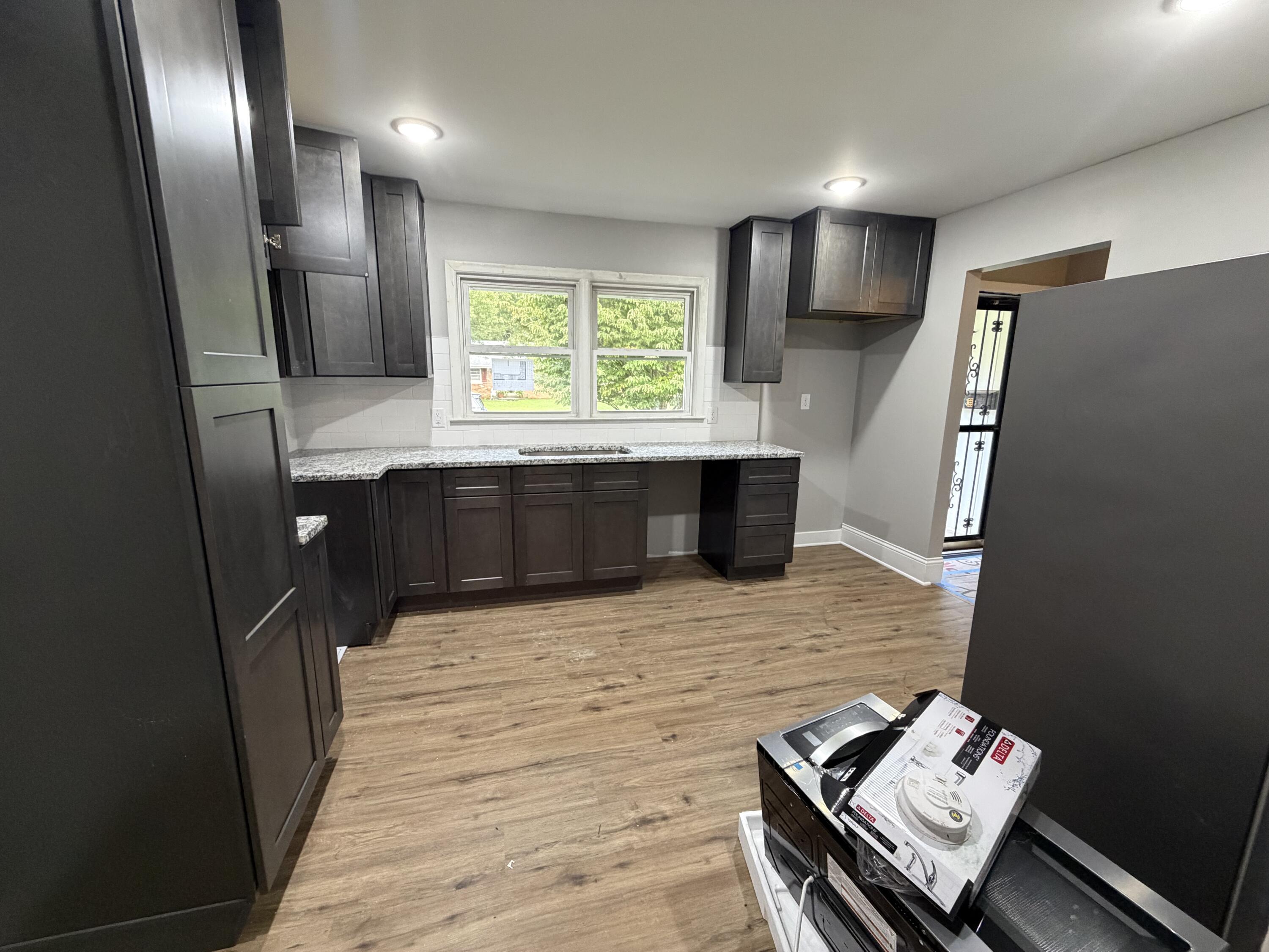 1618 Auburn Drive Property Photo 14