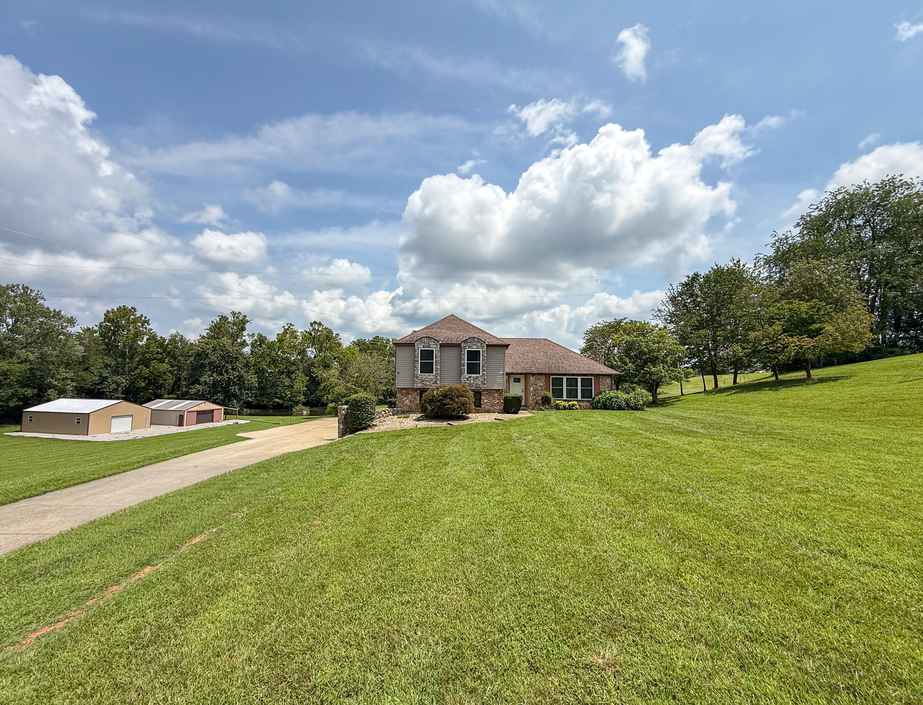 90 Owens Ferry Road Property Photo 1