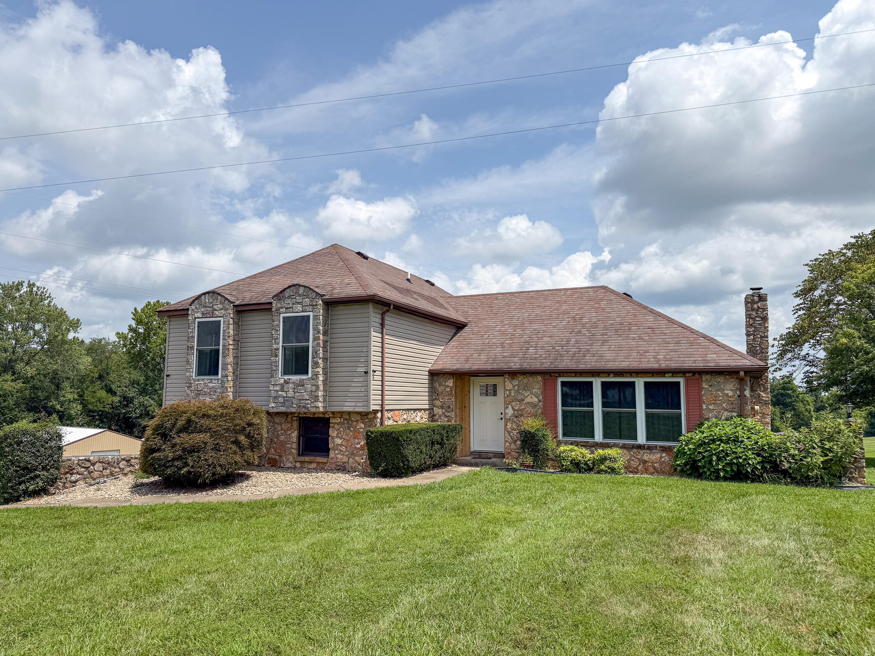 90 Owens Ferry Road Property Photo 4