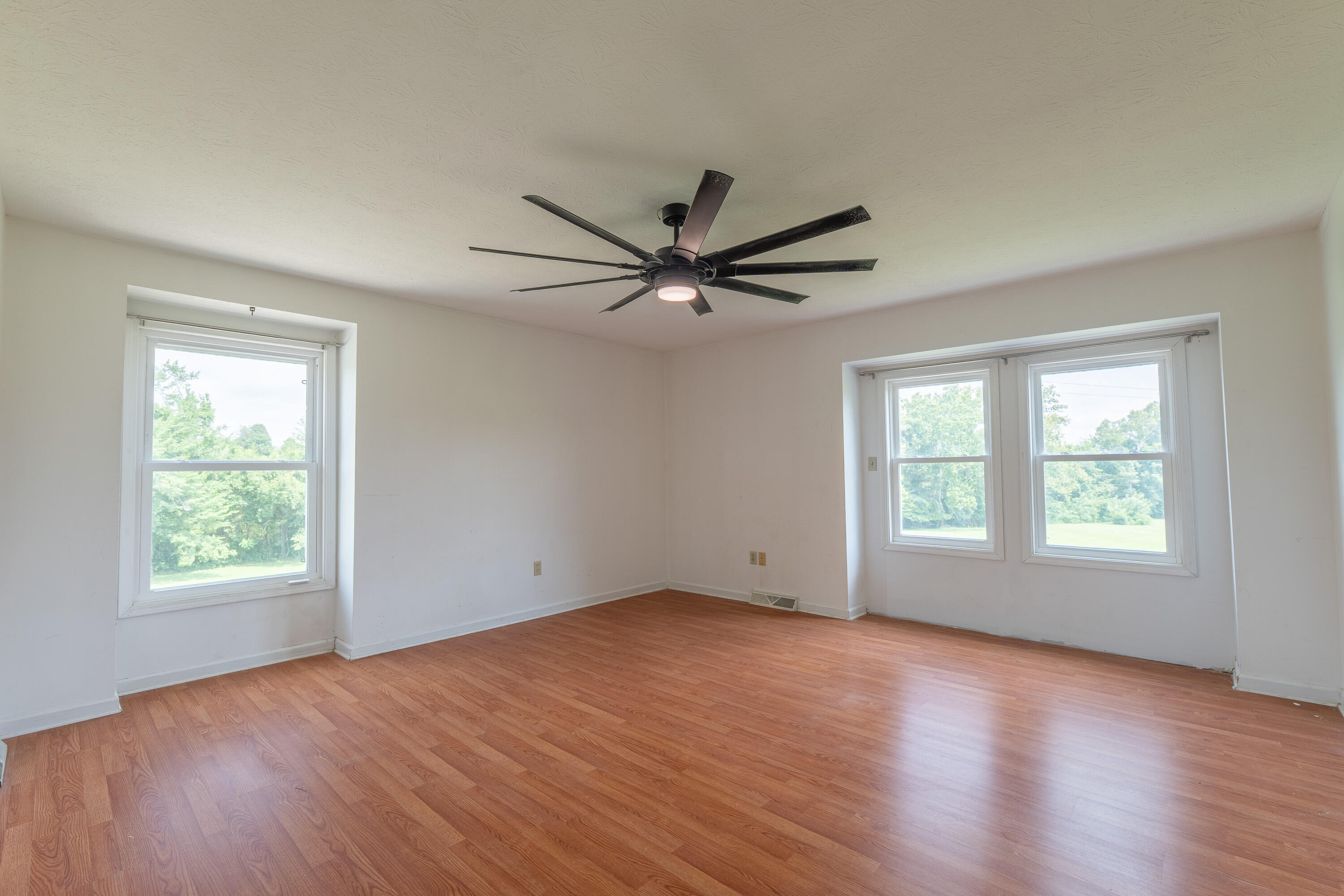 90 Owens Ferry Road Property Photo 33