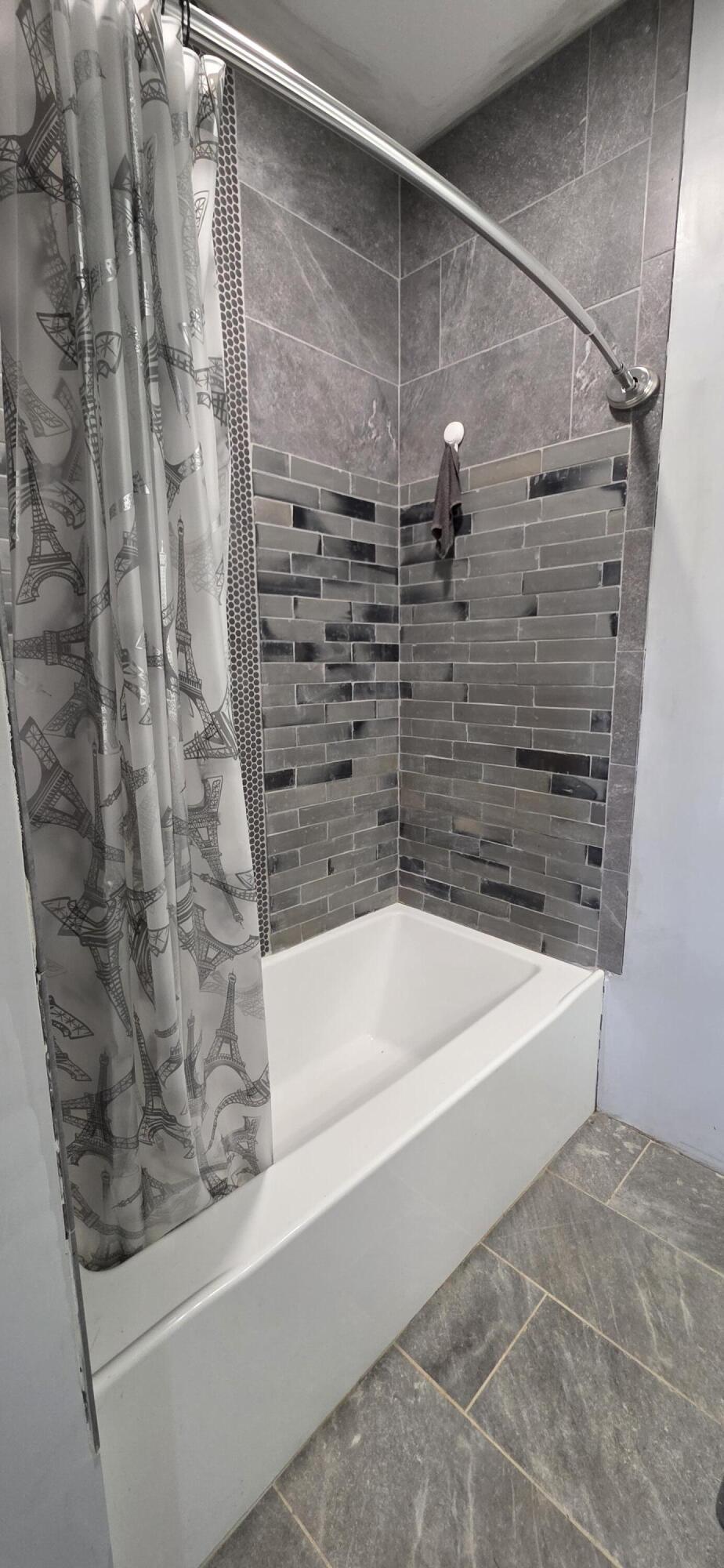 60 Trenton Court Property Photo 22