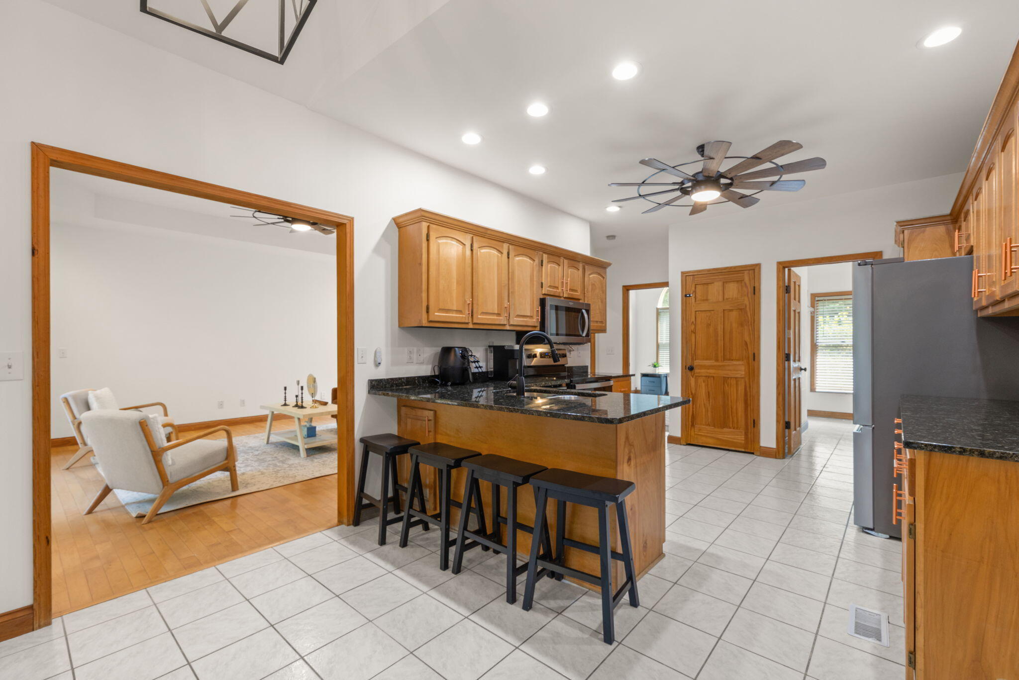 485 River Bend Drive Property Photo 13