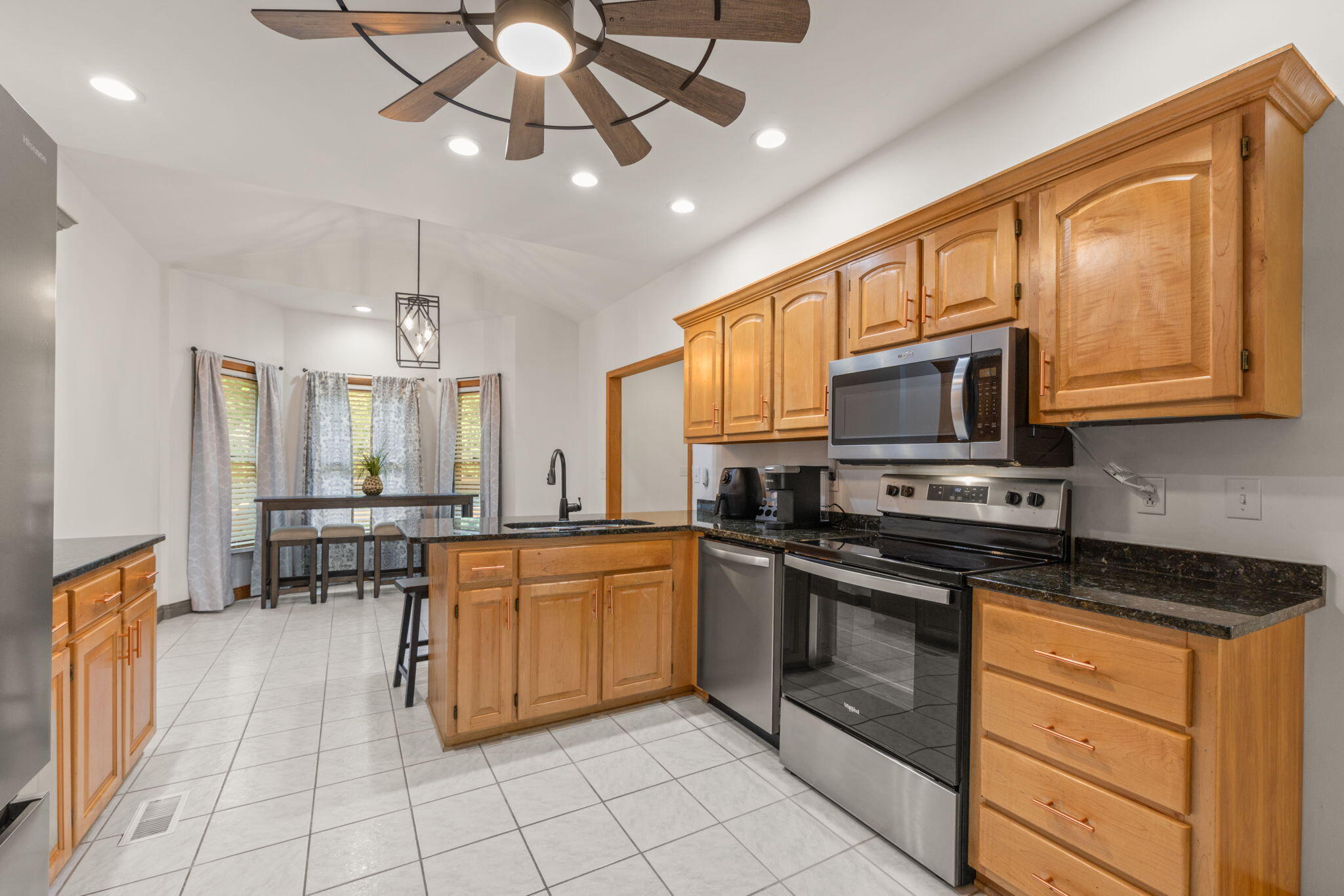485 River Bend Drive Property Photo 14