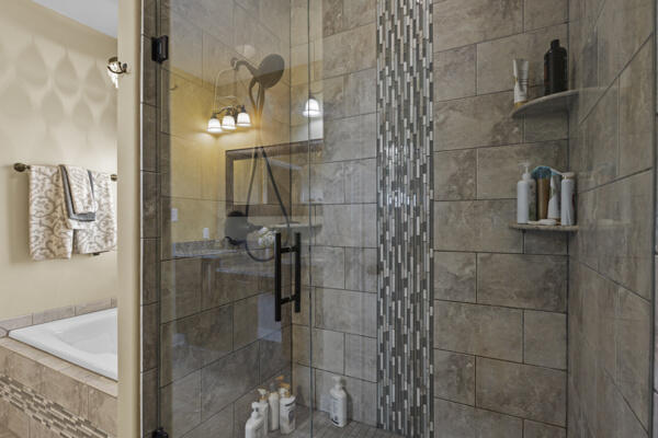 301 Squires Way Property Photo 30