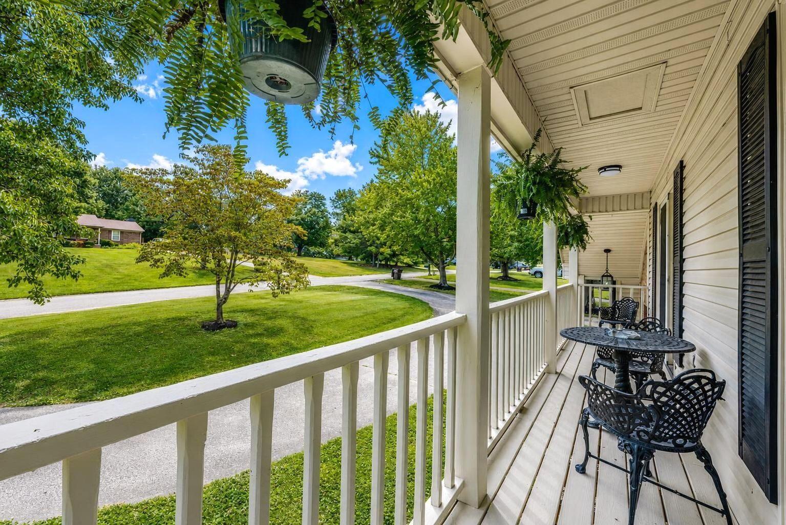 1032 Crestwood Heights Property Photo 44