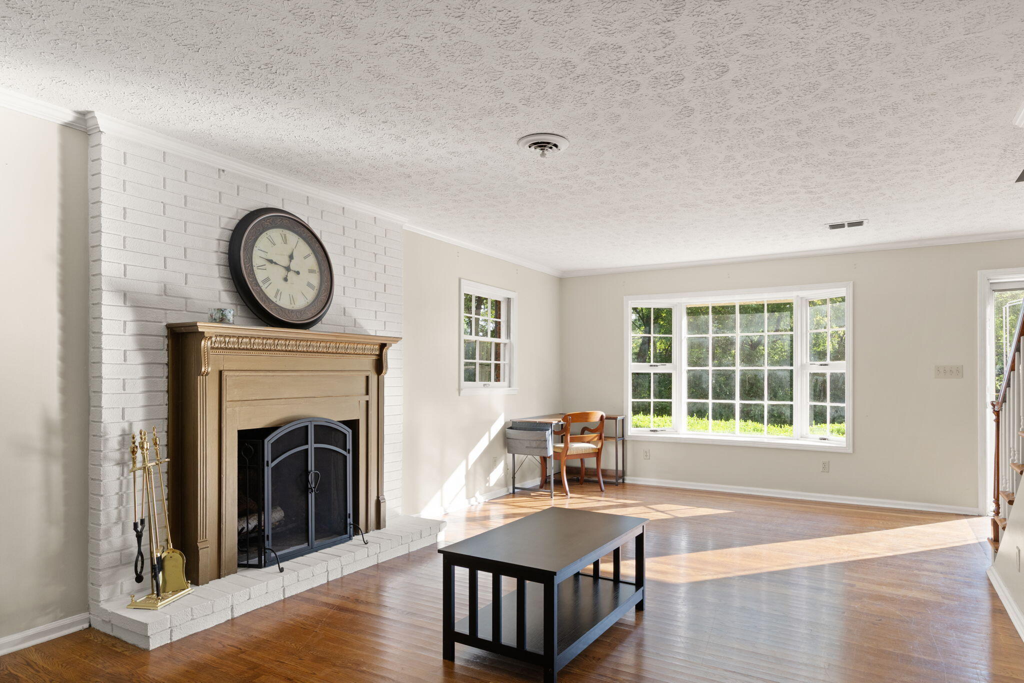 1 Edgewood Drive Property Photo 9