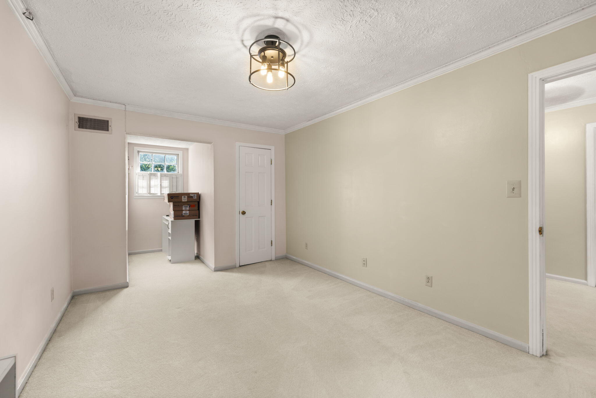 1 Edgewood Drive Property Photo 52