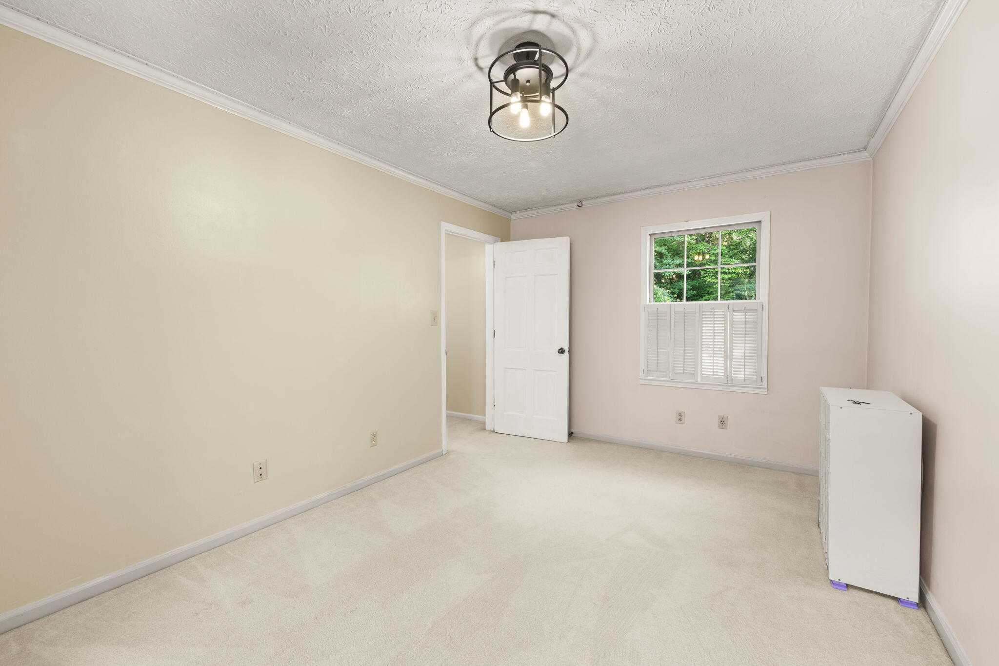 1 Edgewood Drive Property Photo 54