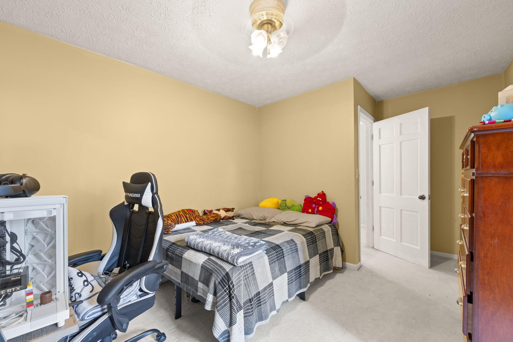 1 Edgewood Drive Property Photo 59