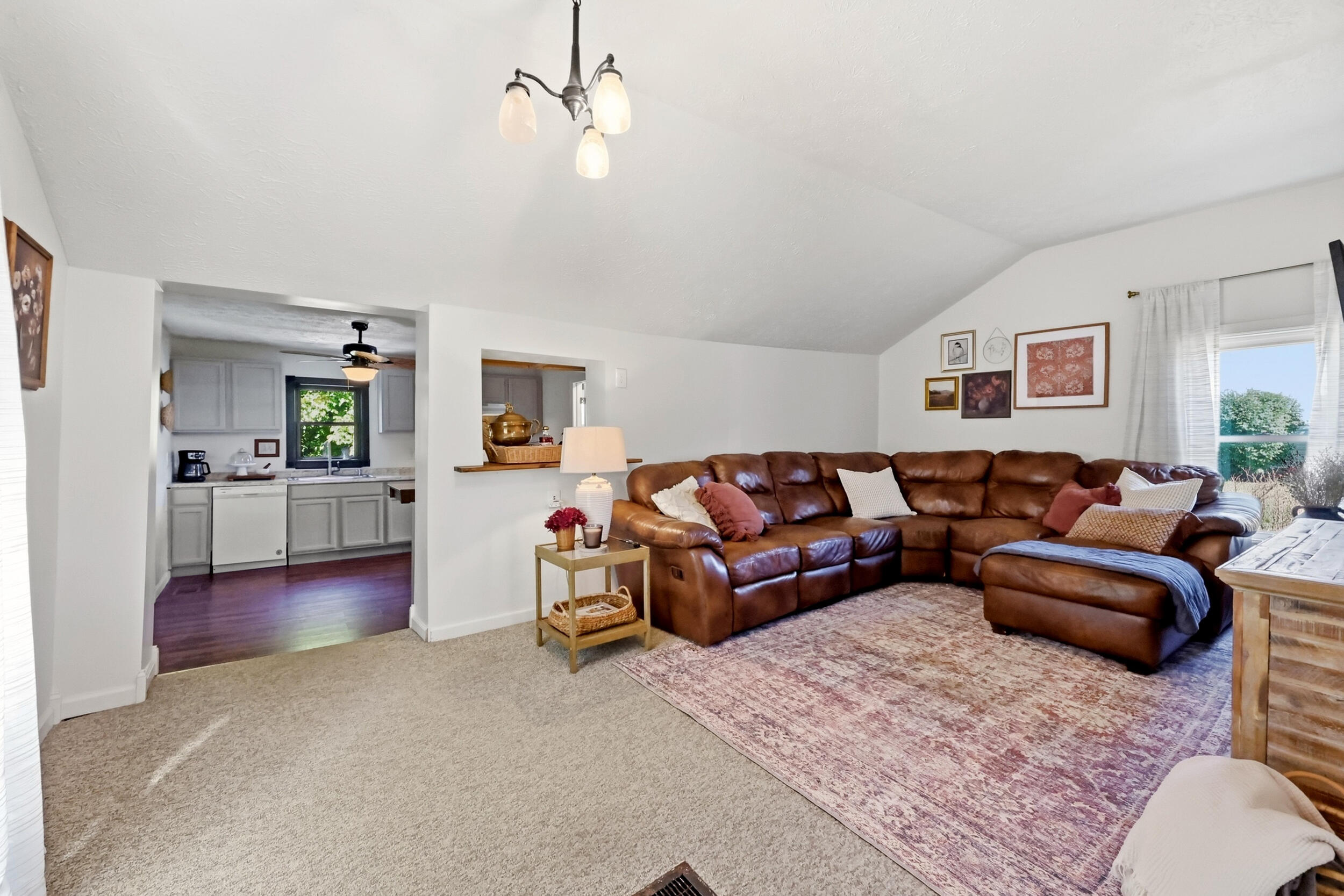 349 Slate Avenue Property Photo 13