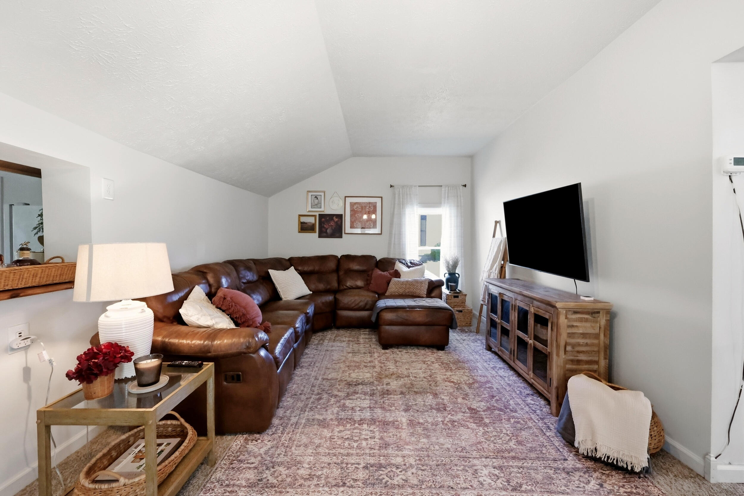 349 Slate Avenue Property Photo 14