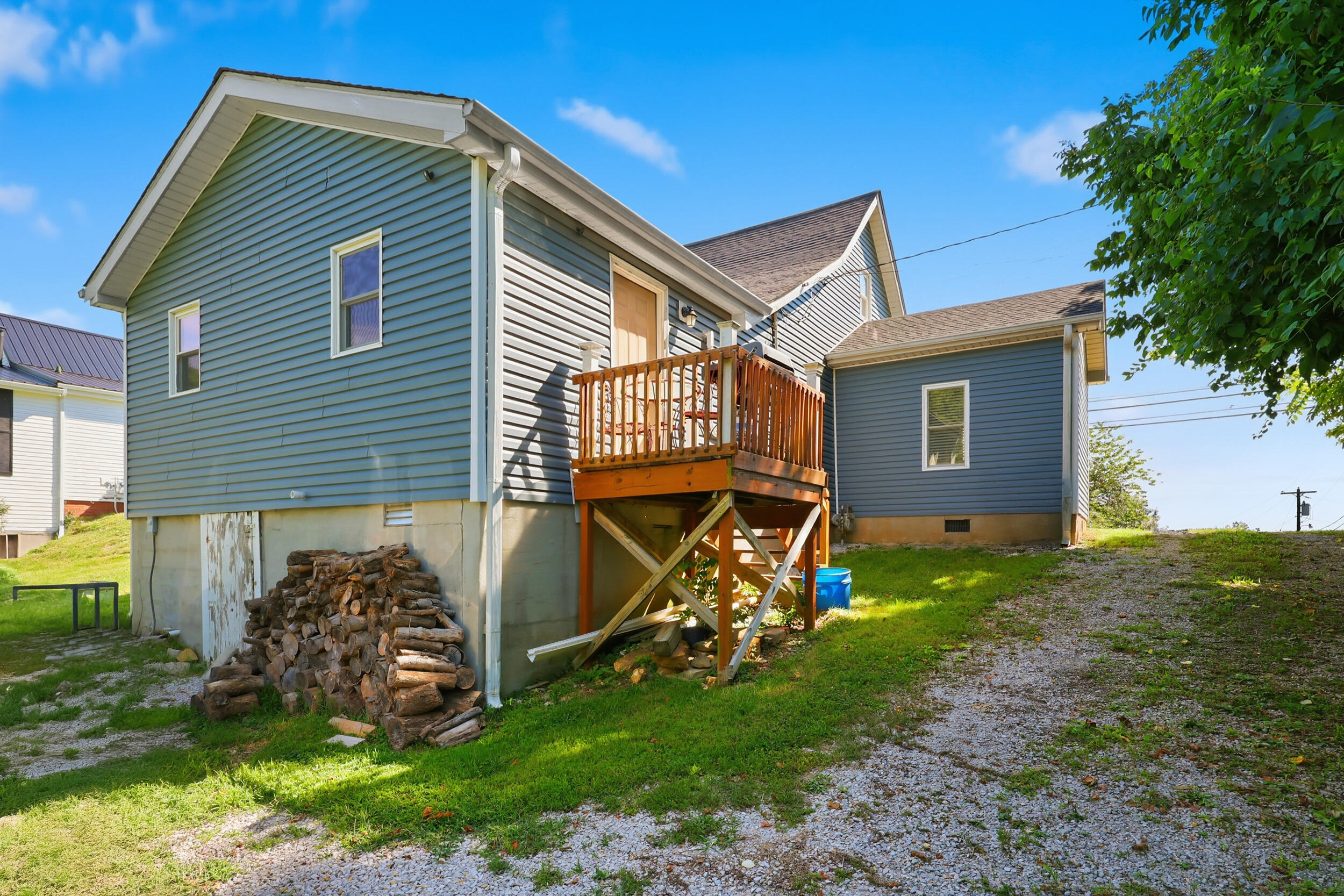 349 Slate Avenue Property Photo 33