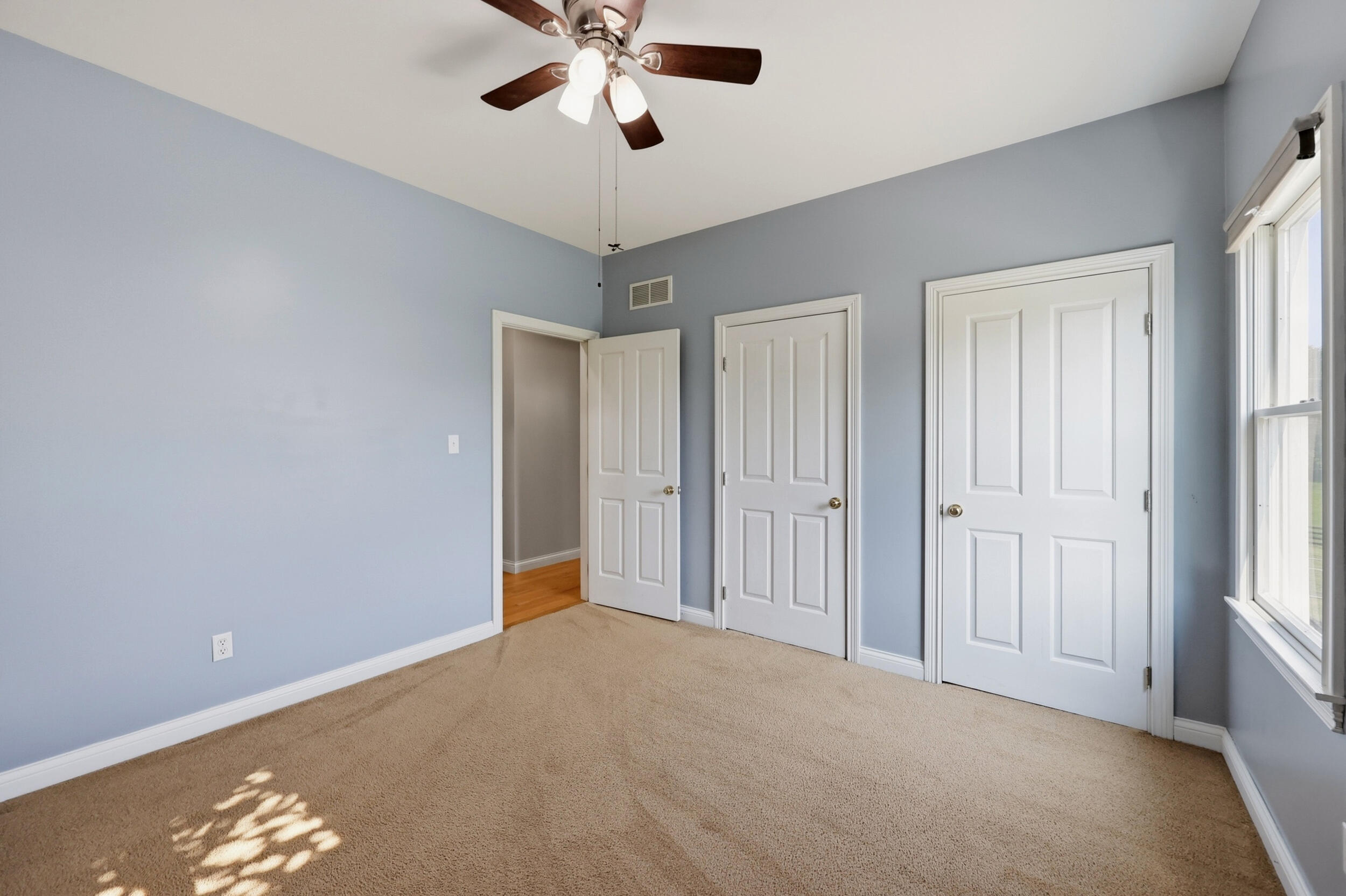 1035 Highview Drive Property Photo 15