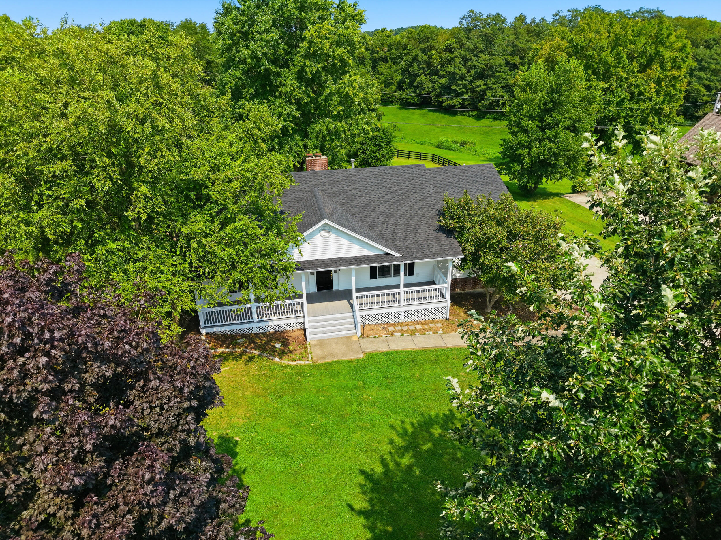 1035 Highview Drive Property Photo 23