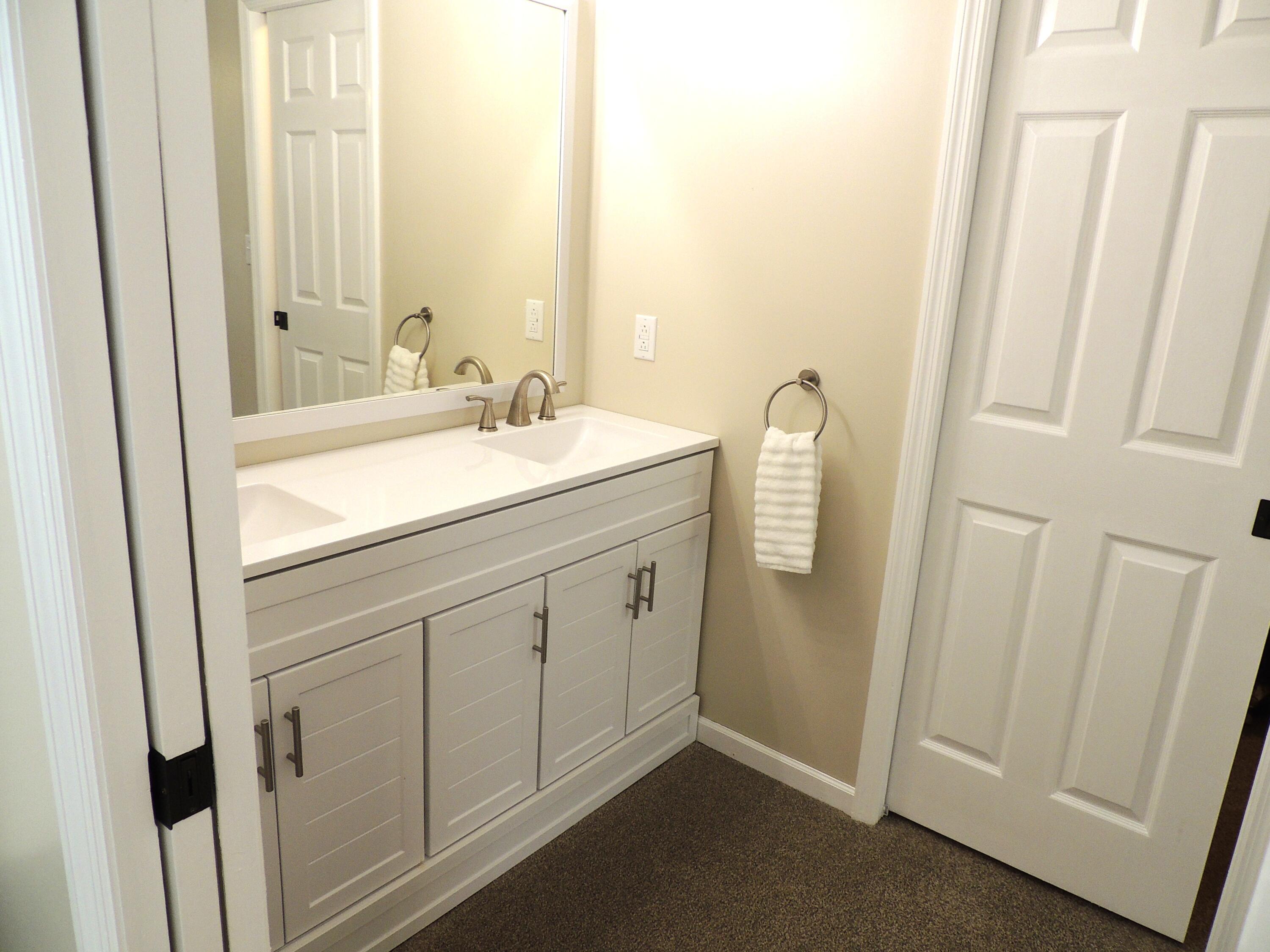 370 Garden Point Drive Property Photo 31