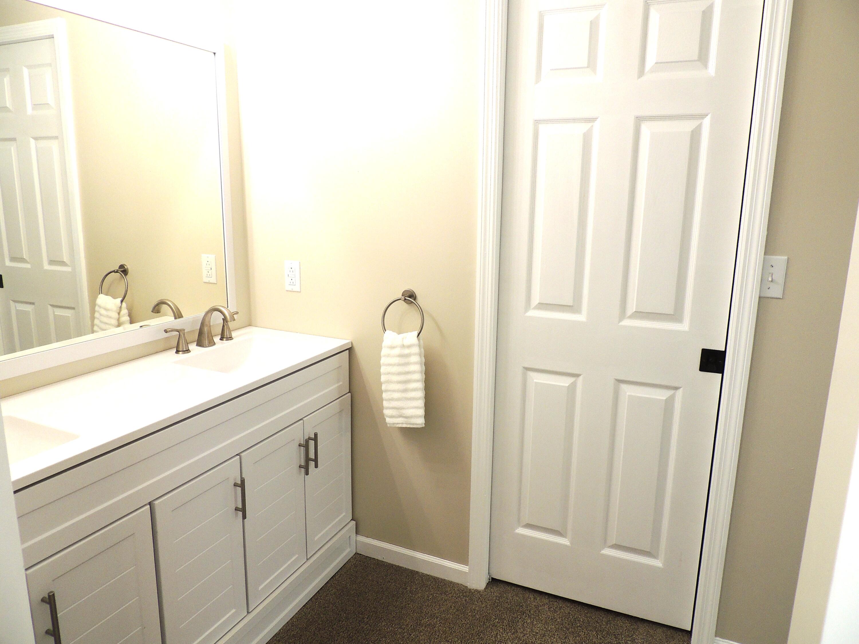 370 Garden Point Drive Property Photo 33