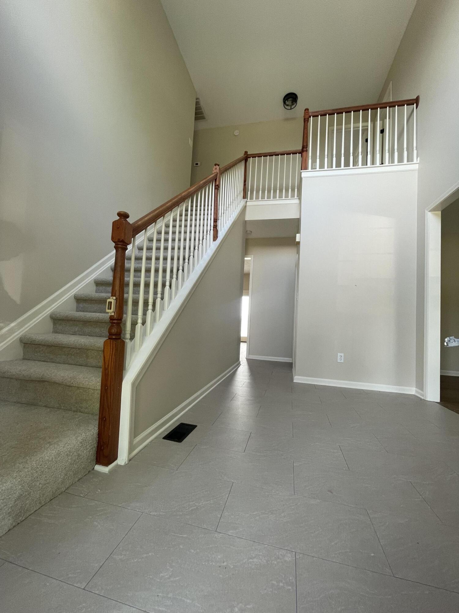 100 Vetch Drive Property Photo 6