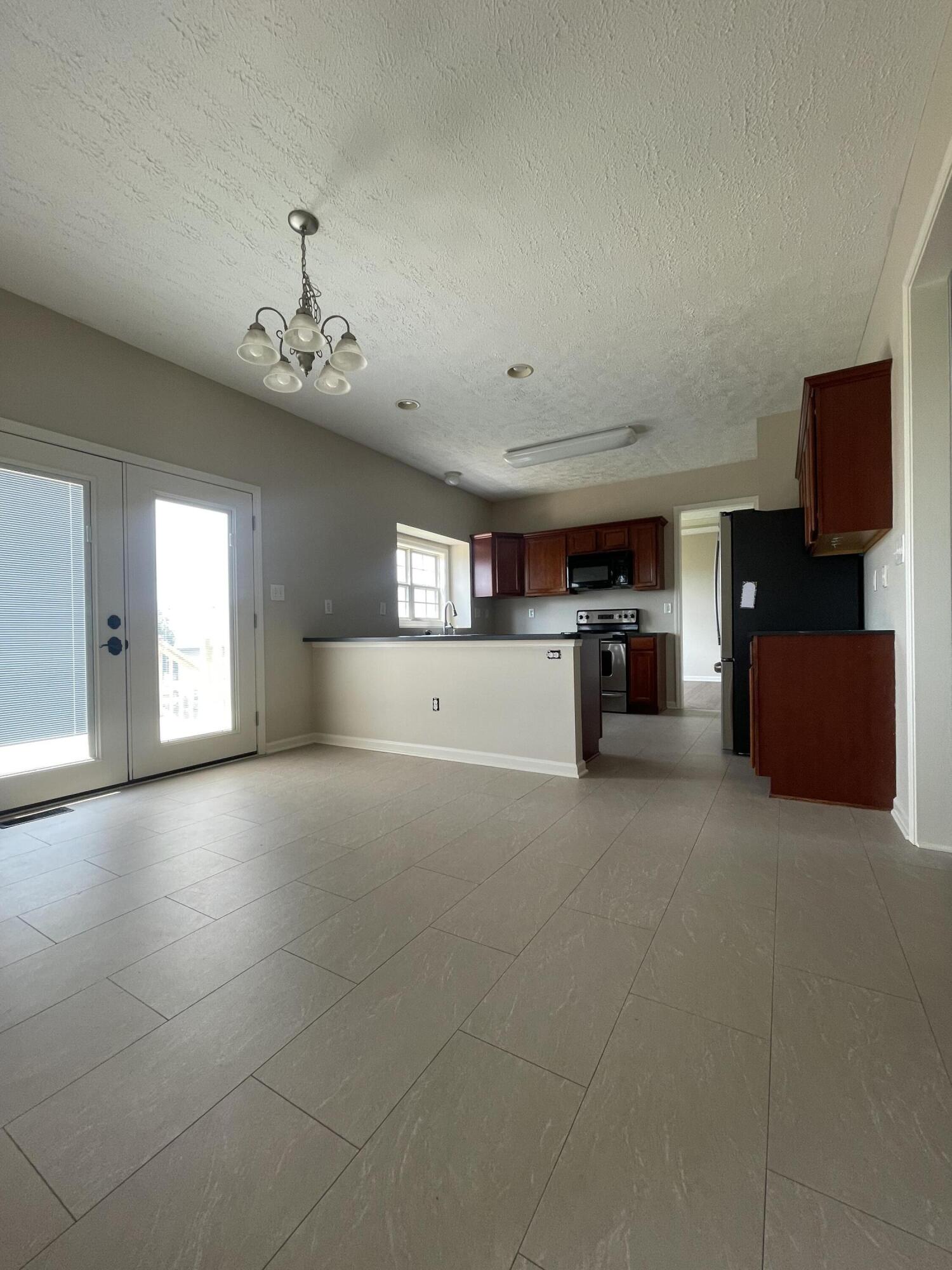 100 Vetch Drive Property Photo 11