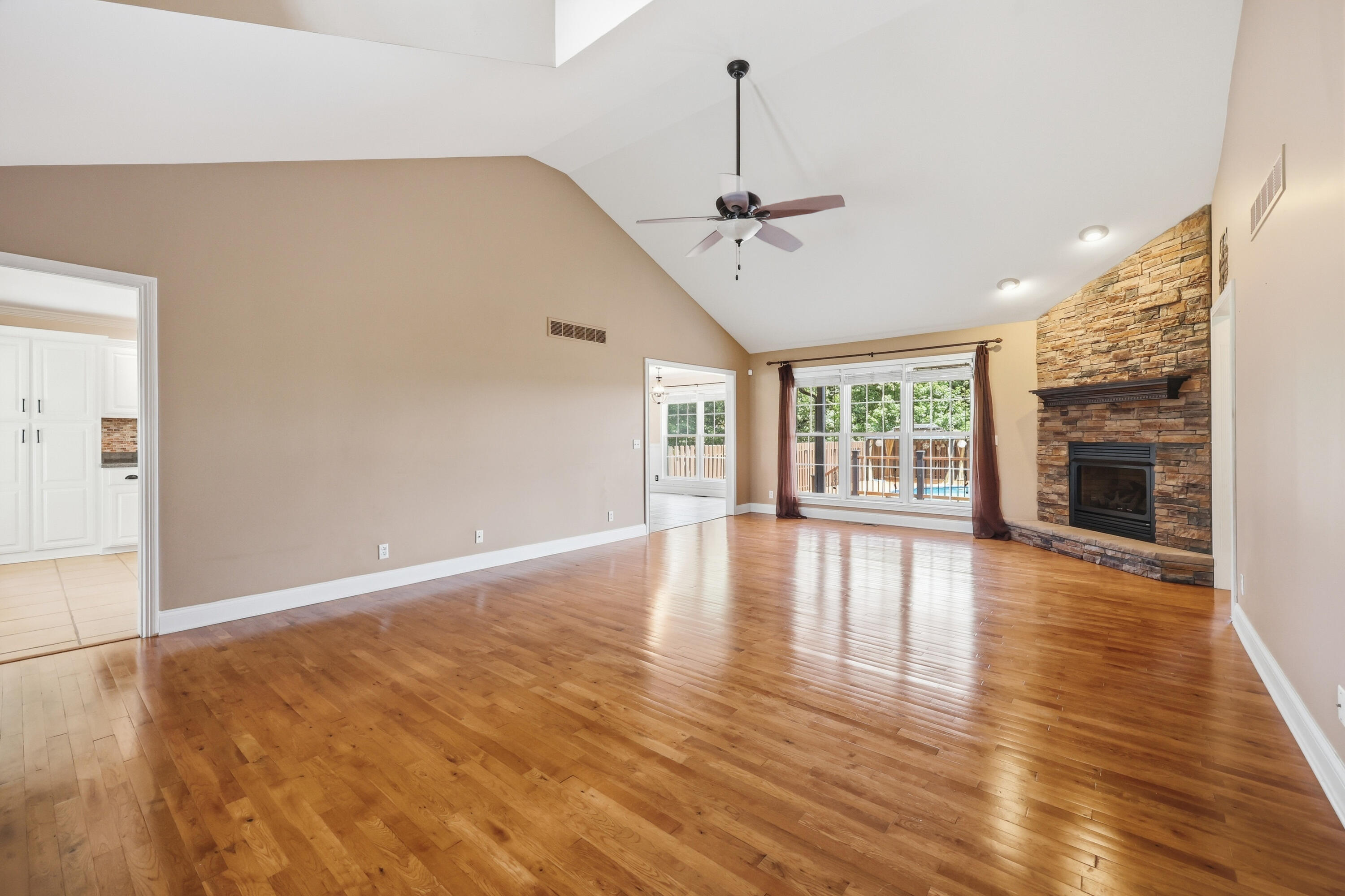1332 Pine Meadows Drive Property Photo 47