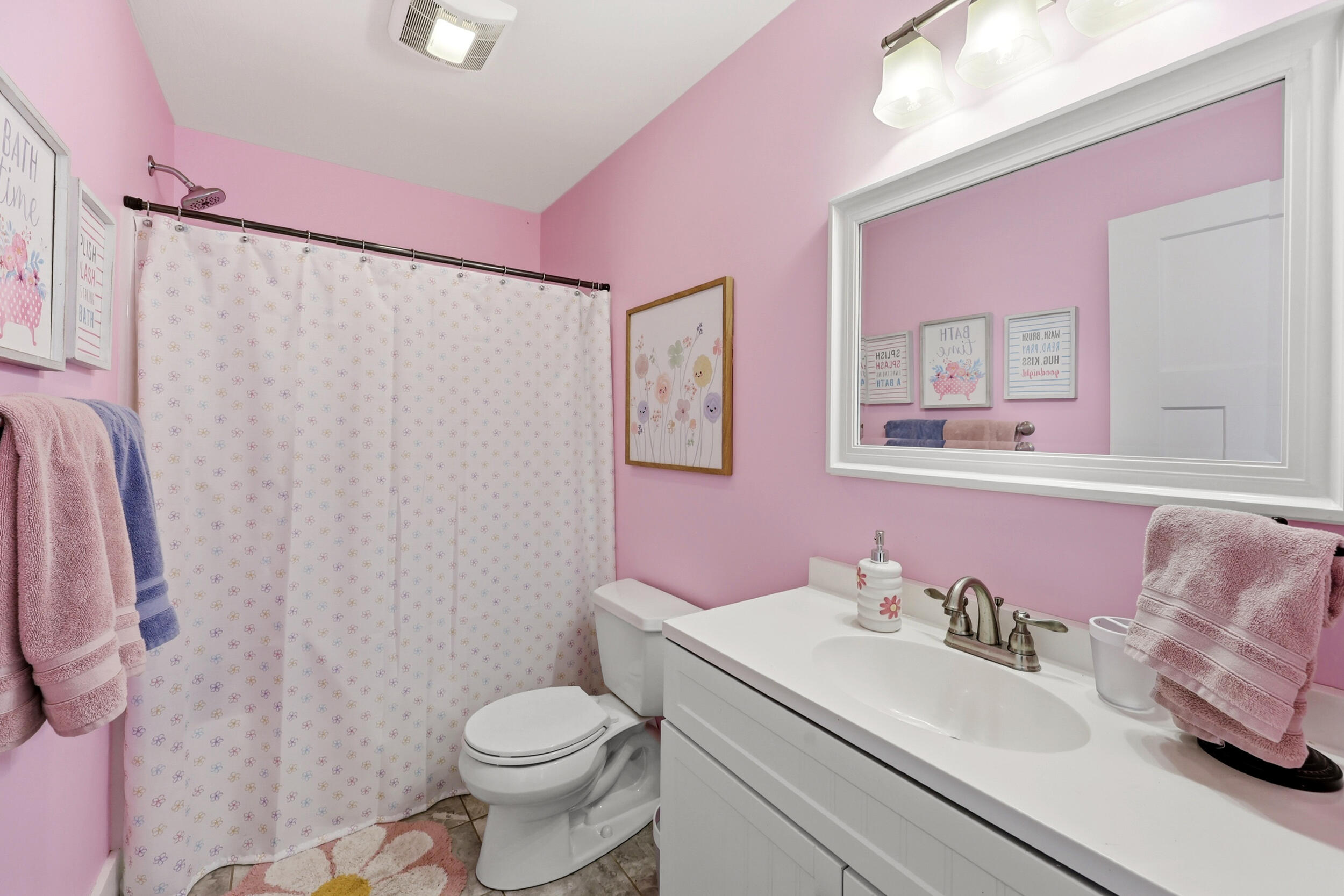 5792 State Highway 590 Property Photo 25