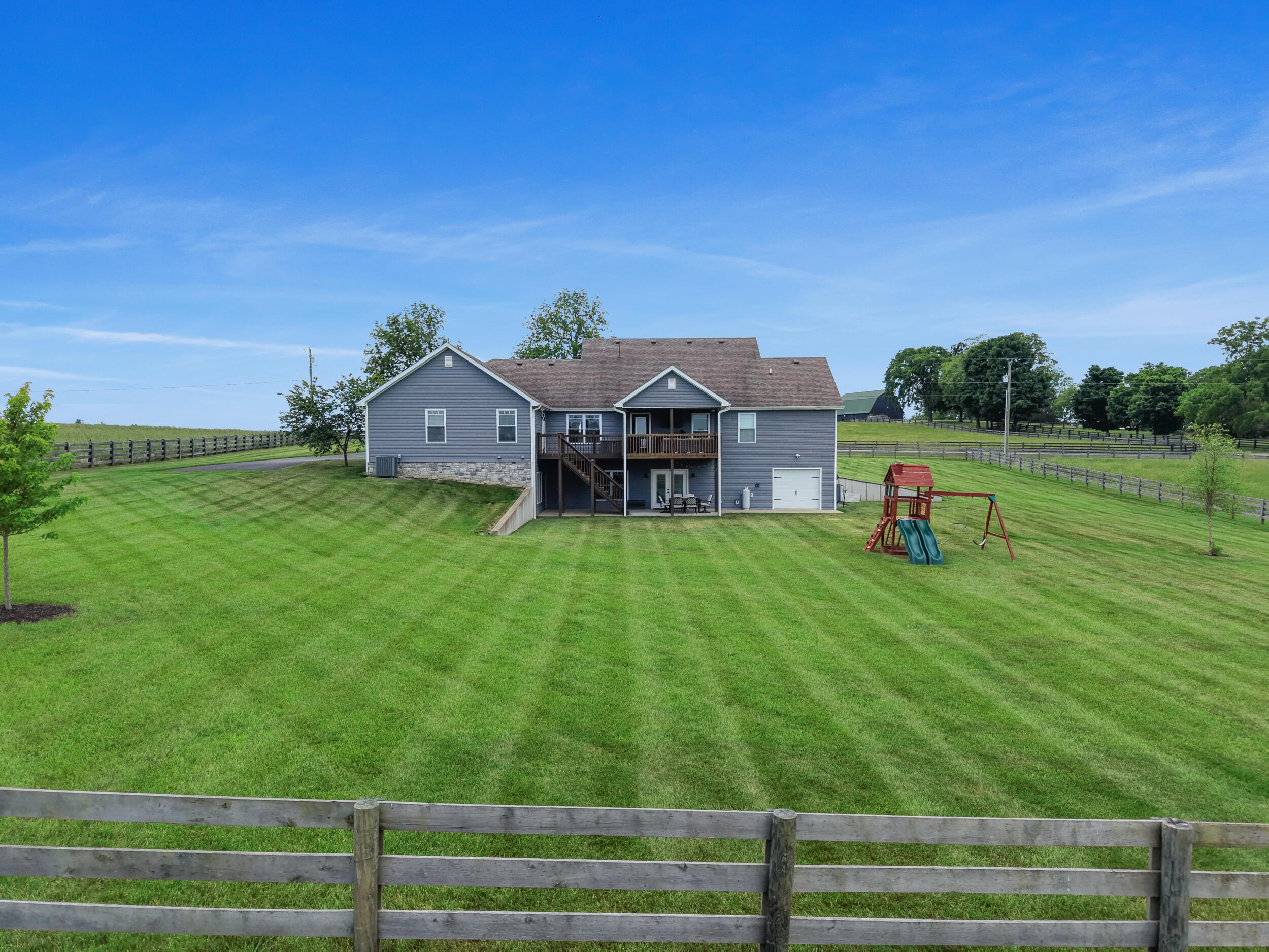 5792 State Highway 590 Property Photo 45
