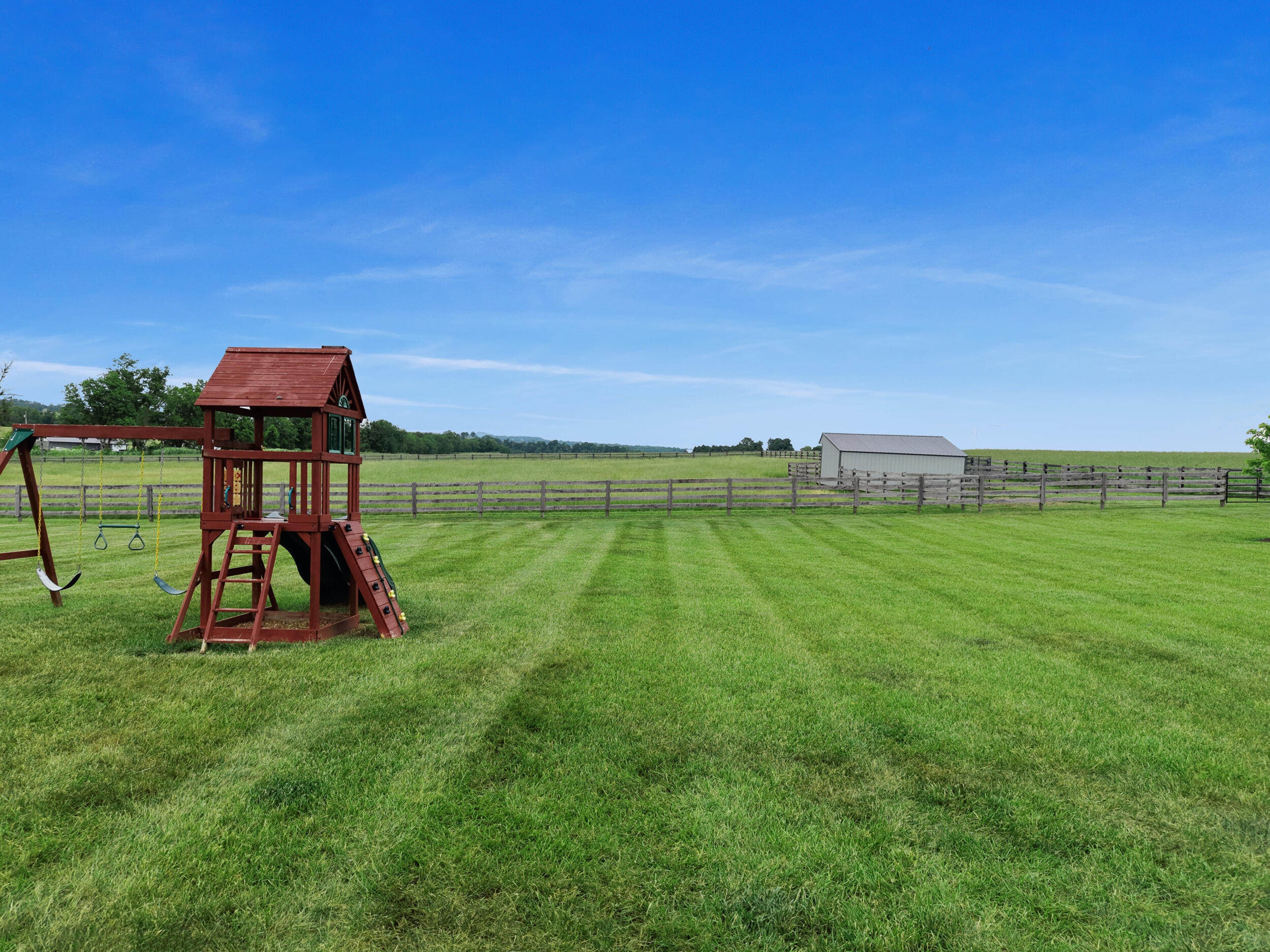 5792 State Highway 590 Property Photo 47