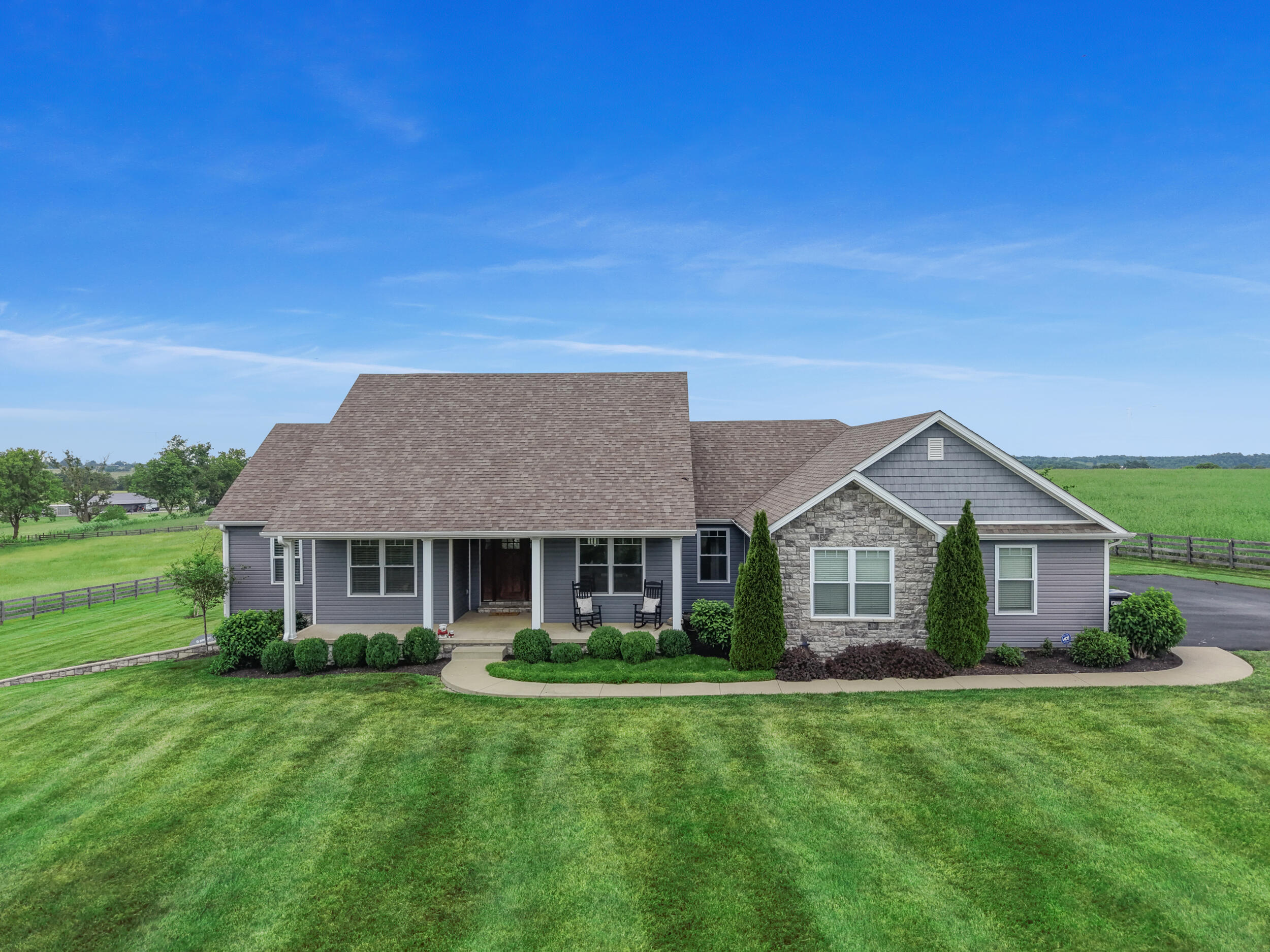 5792 State Highway 590 Property Photo 51